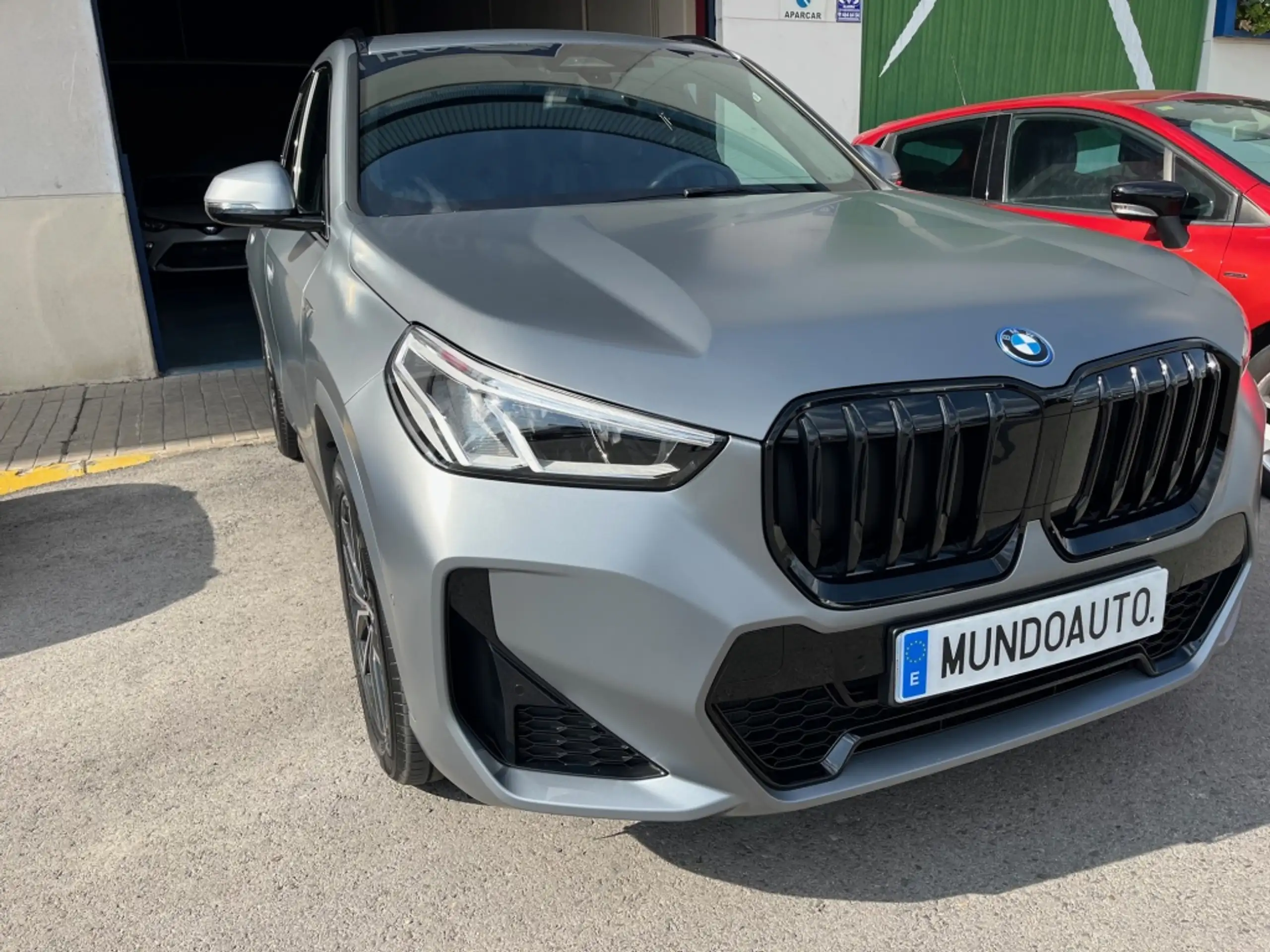 BMW - X1