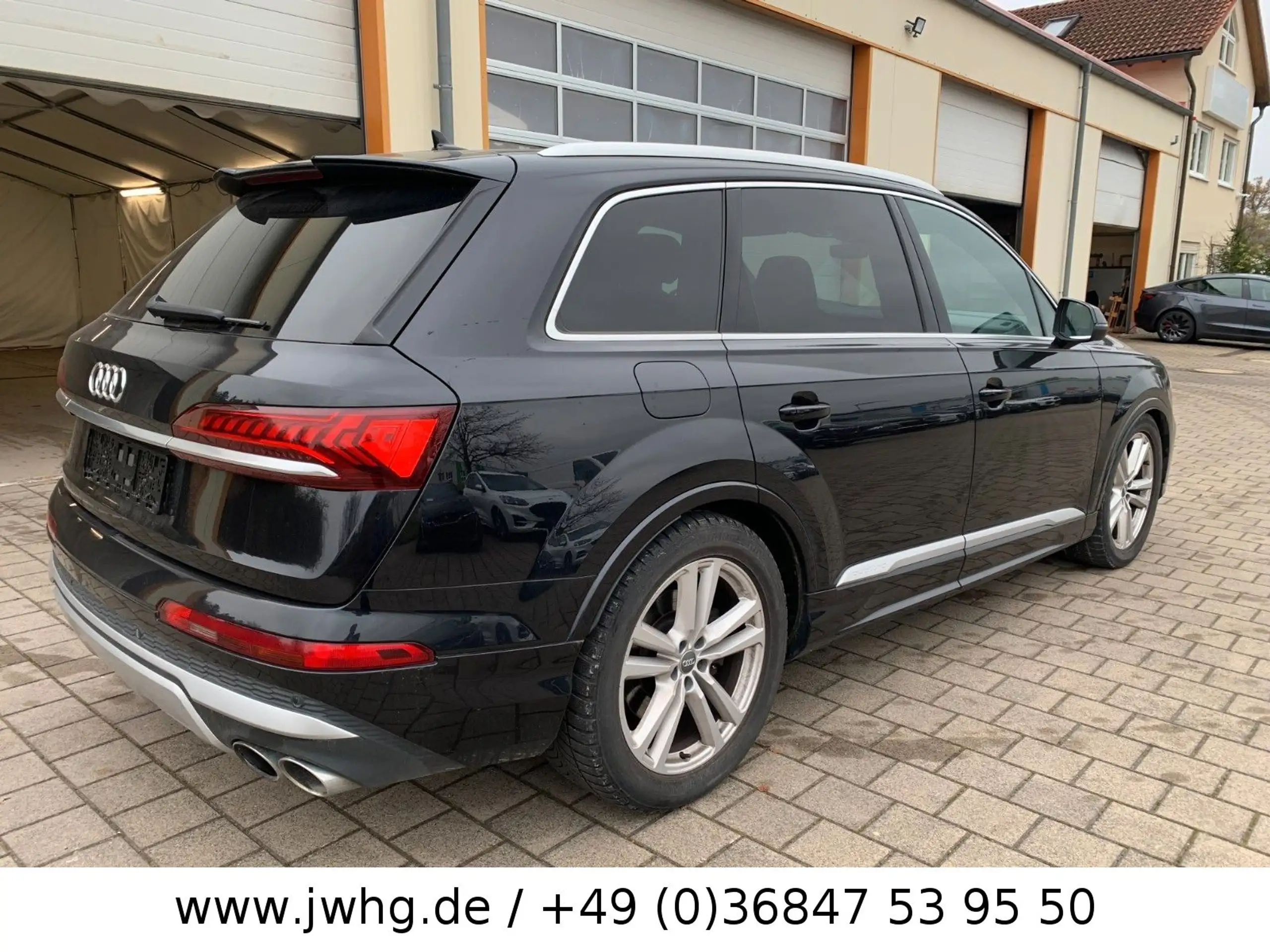 Audi - SQ7