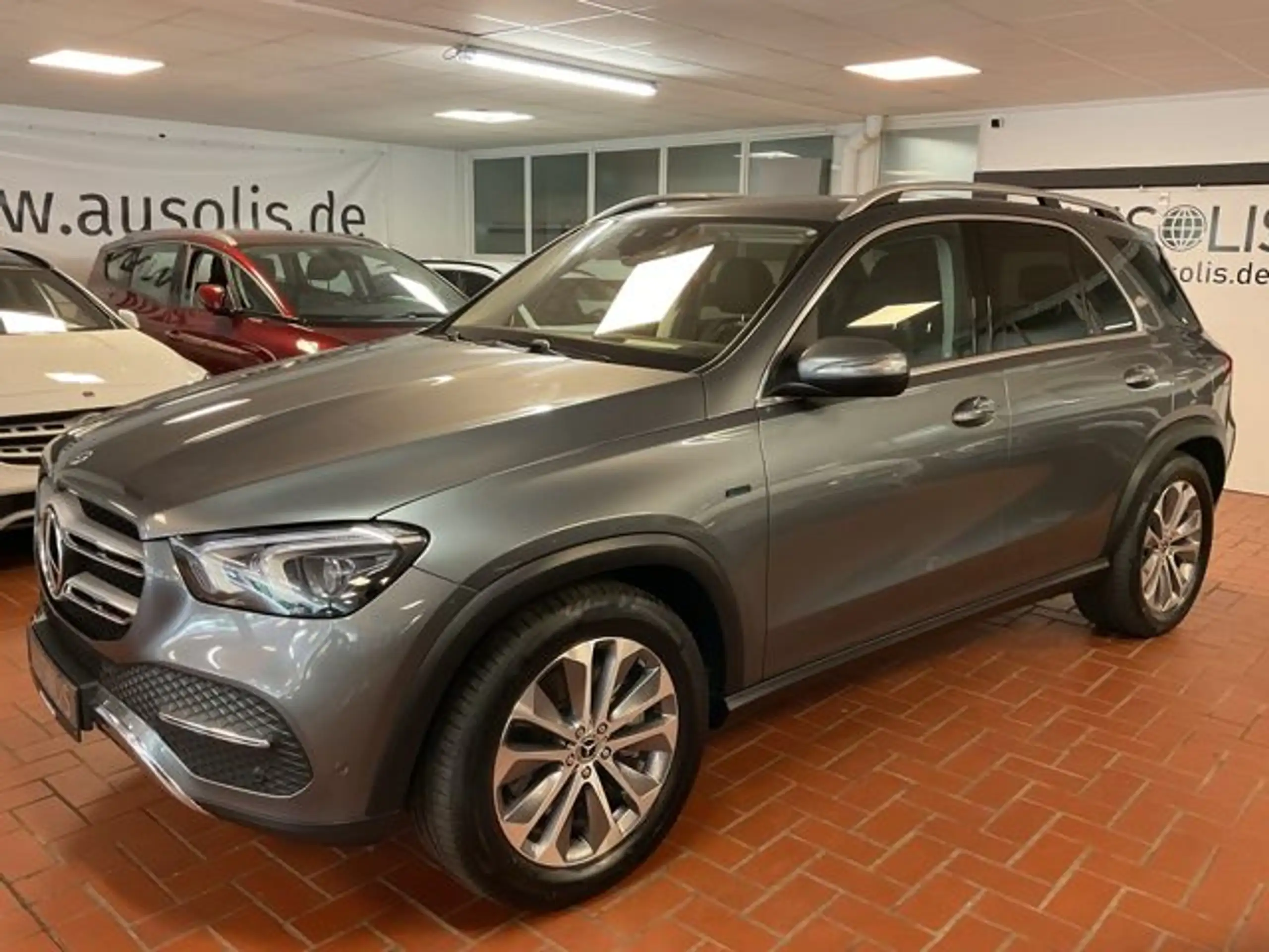 Mercedes-Benz - GLE 350