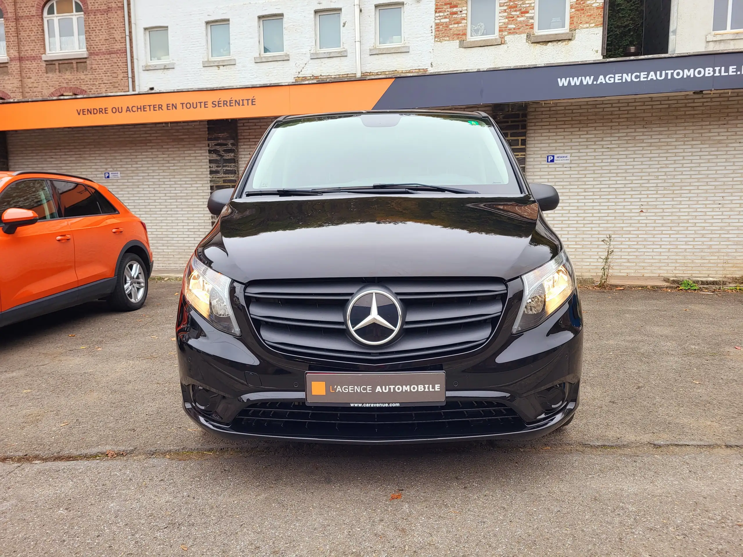 Mercedes-Benz - Vito