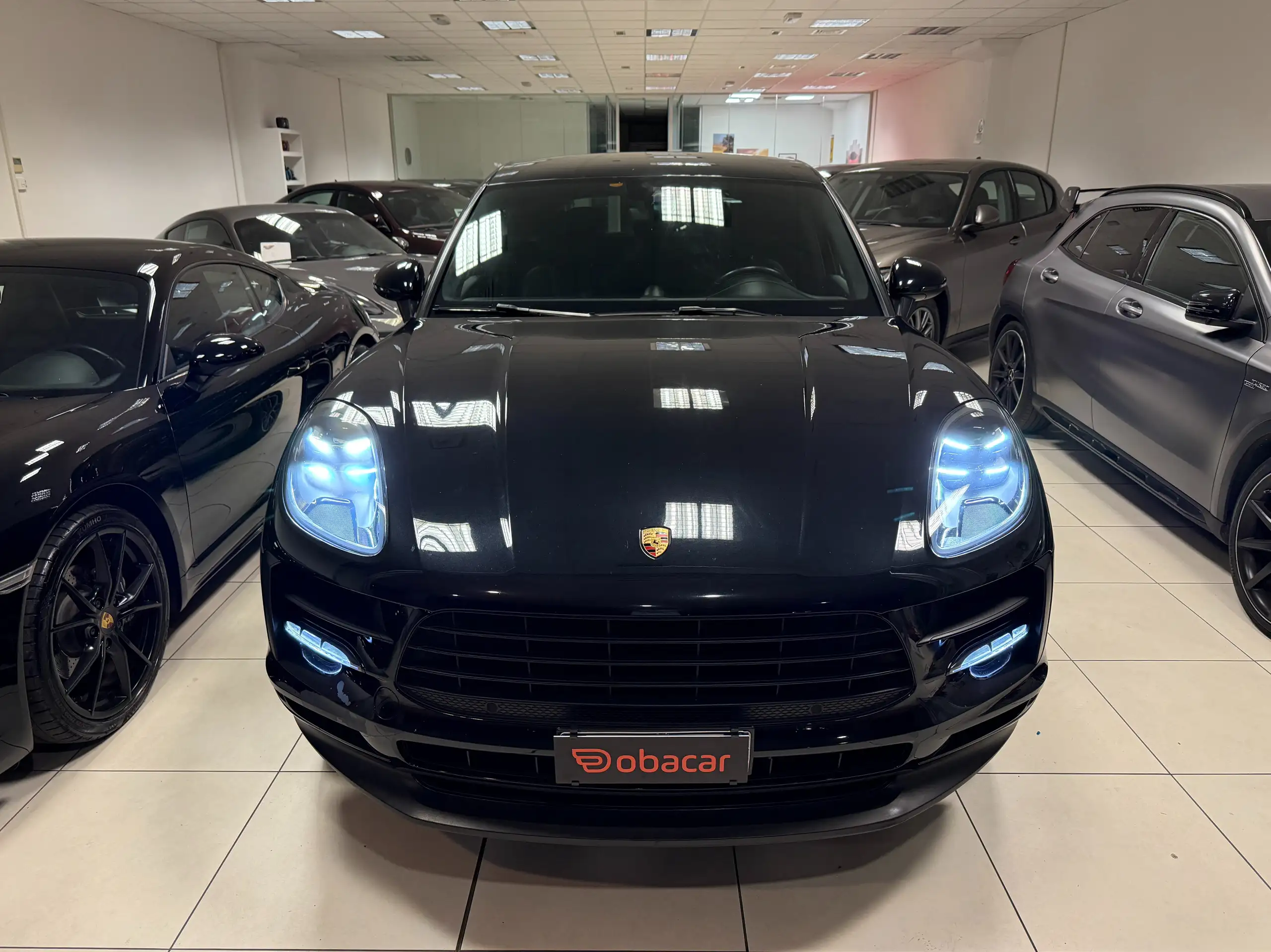 Porsche - Macan