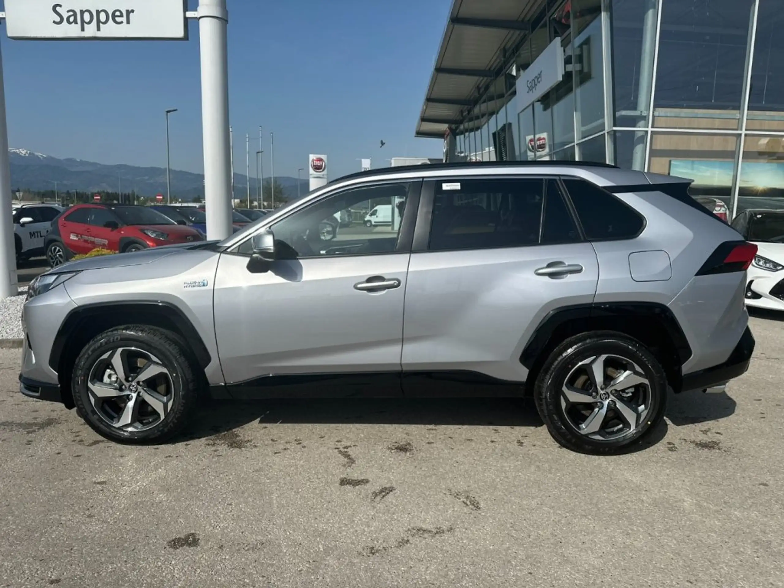 Toyota - RAV 4