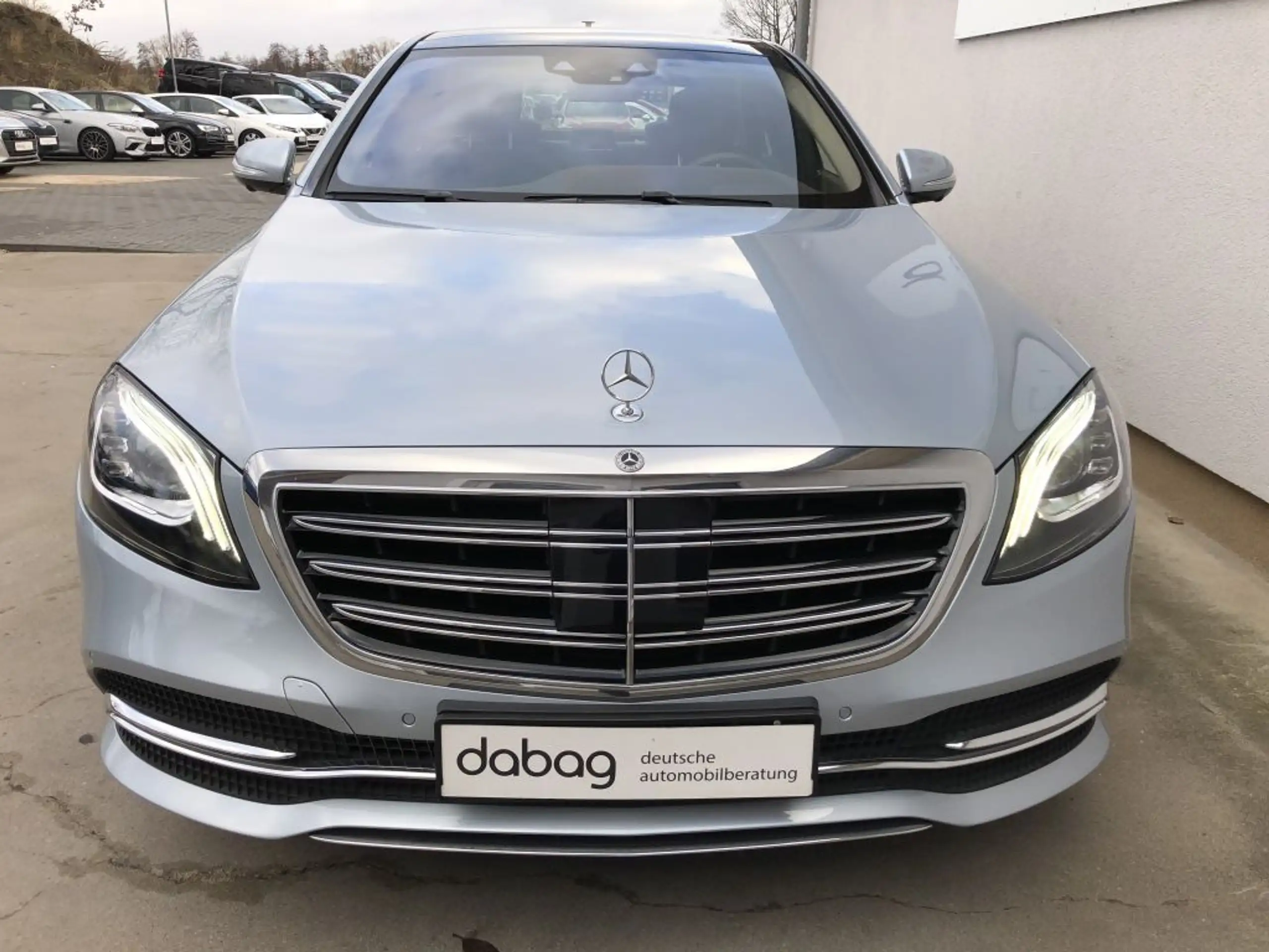 Mercedes-Benz - S 400