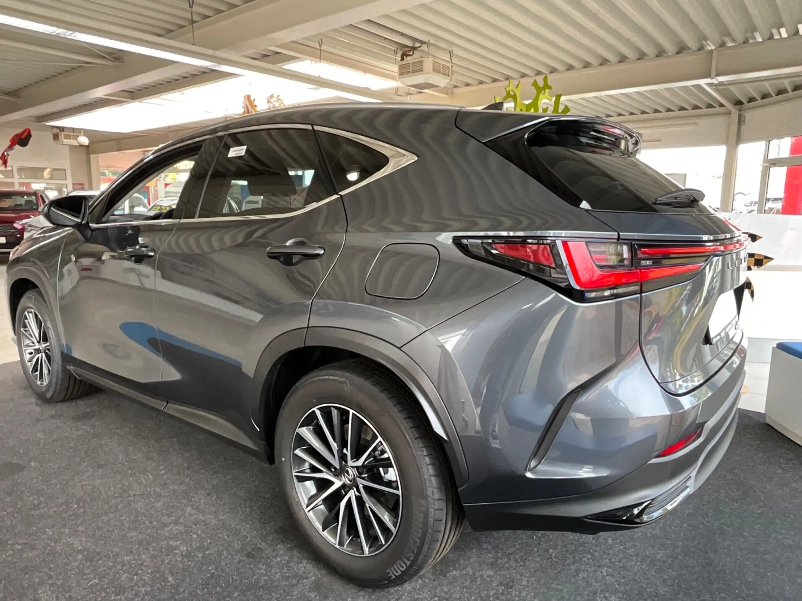 Lexus - NX 350h