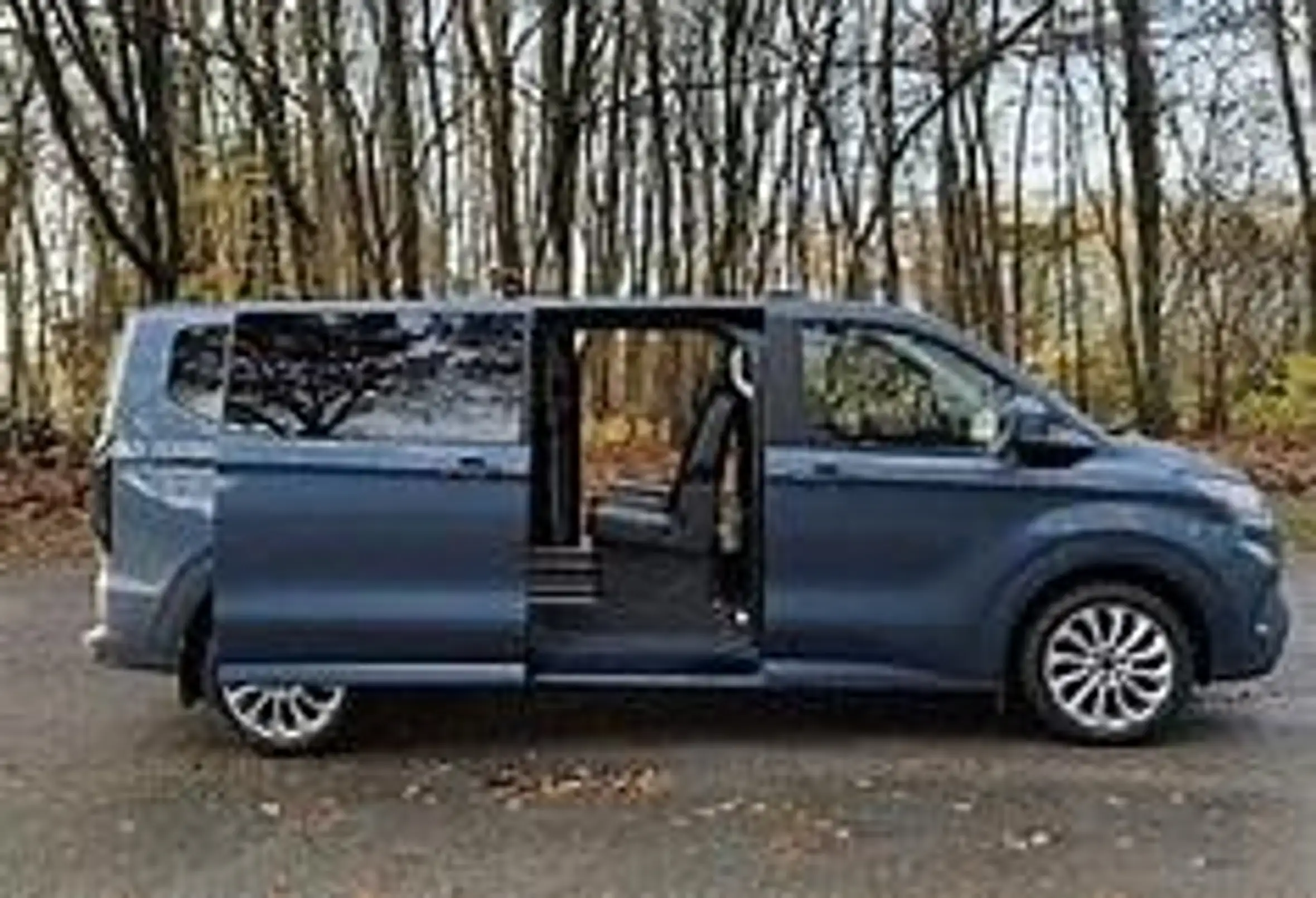 Ford - Tourneo Custom