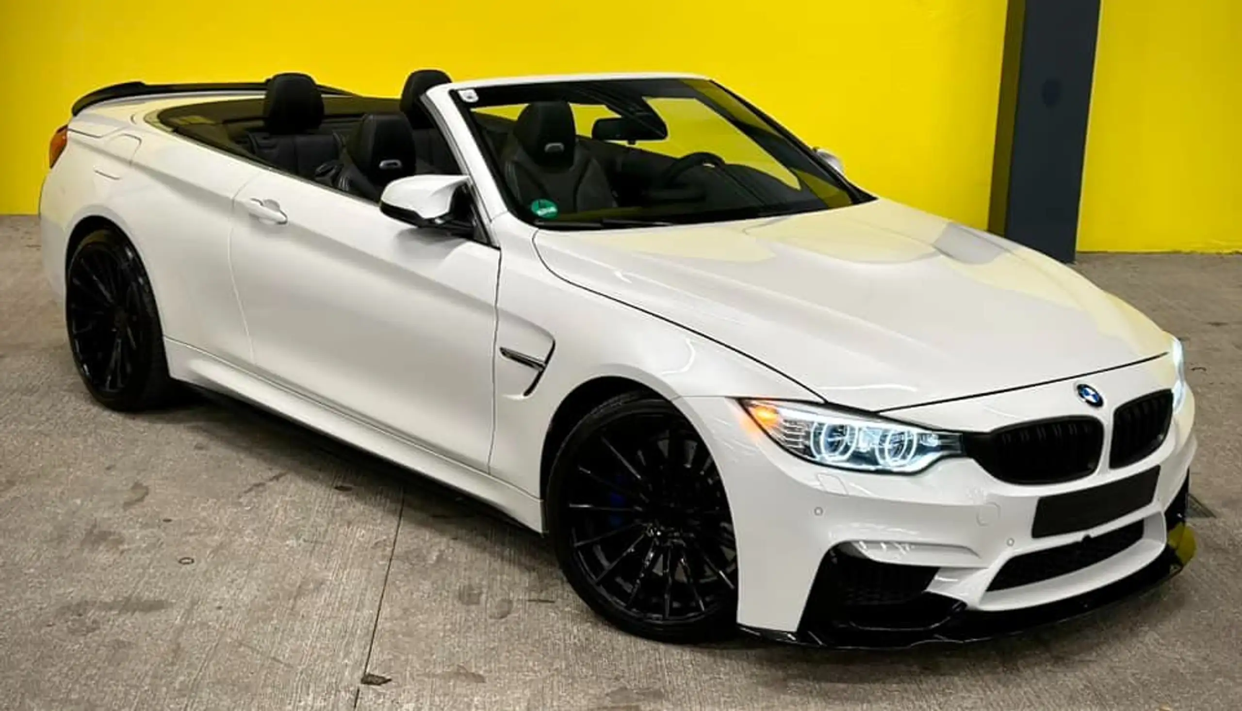 BMW - M4