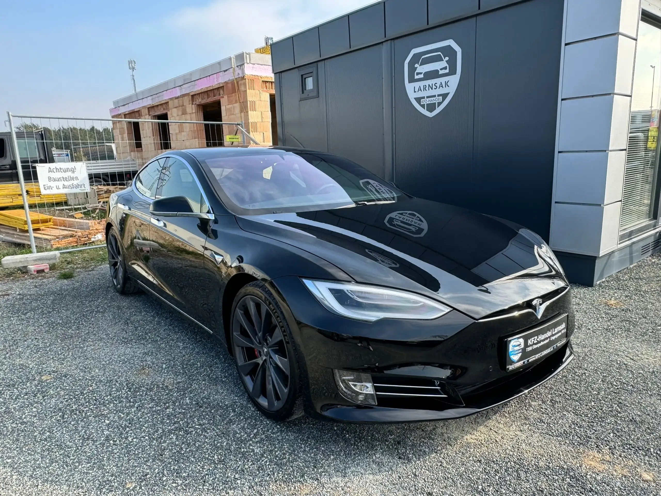 Tesla - Model S