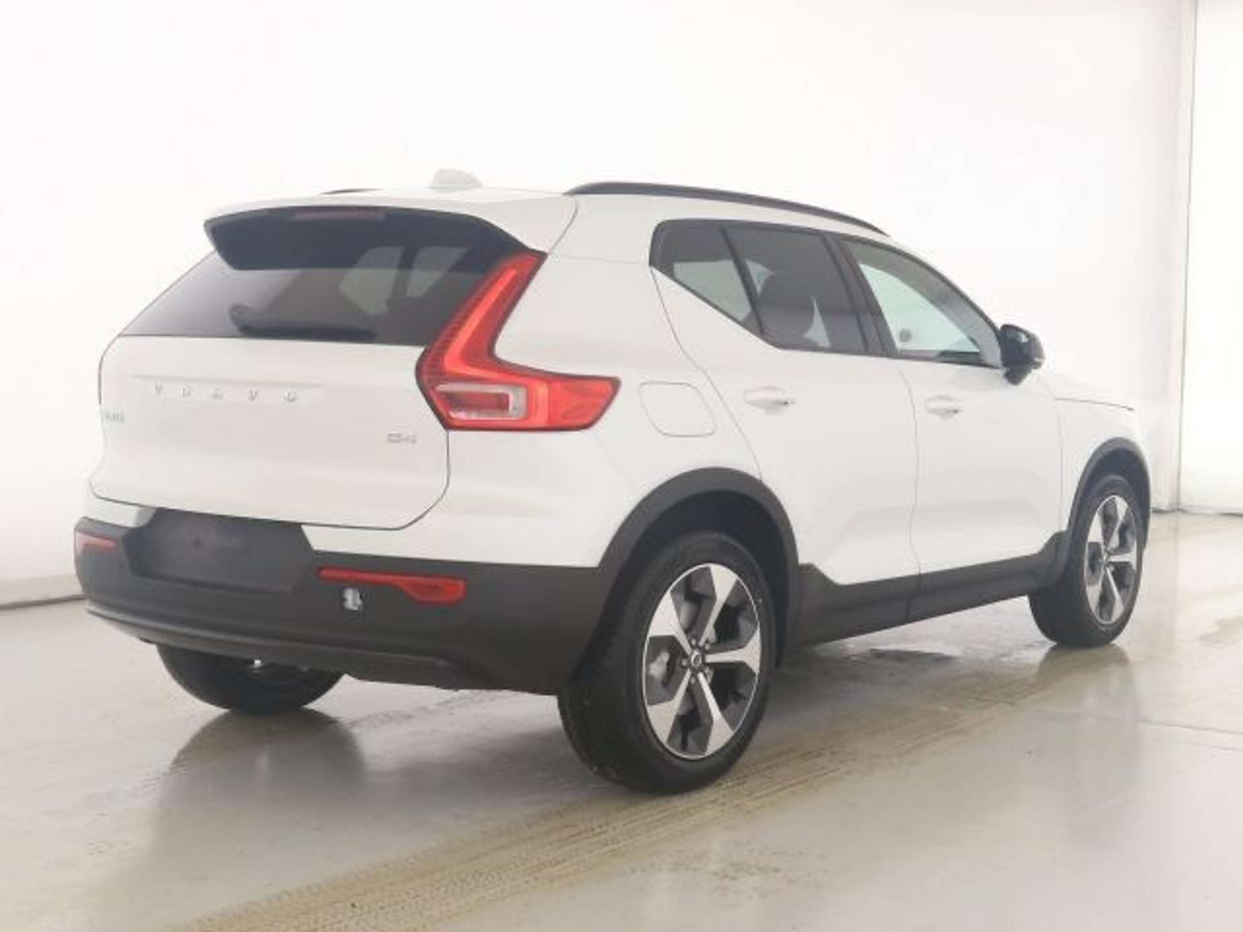 Volvo - XC40