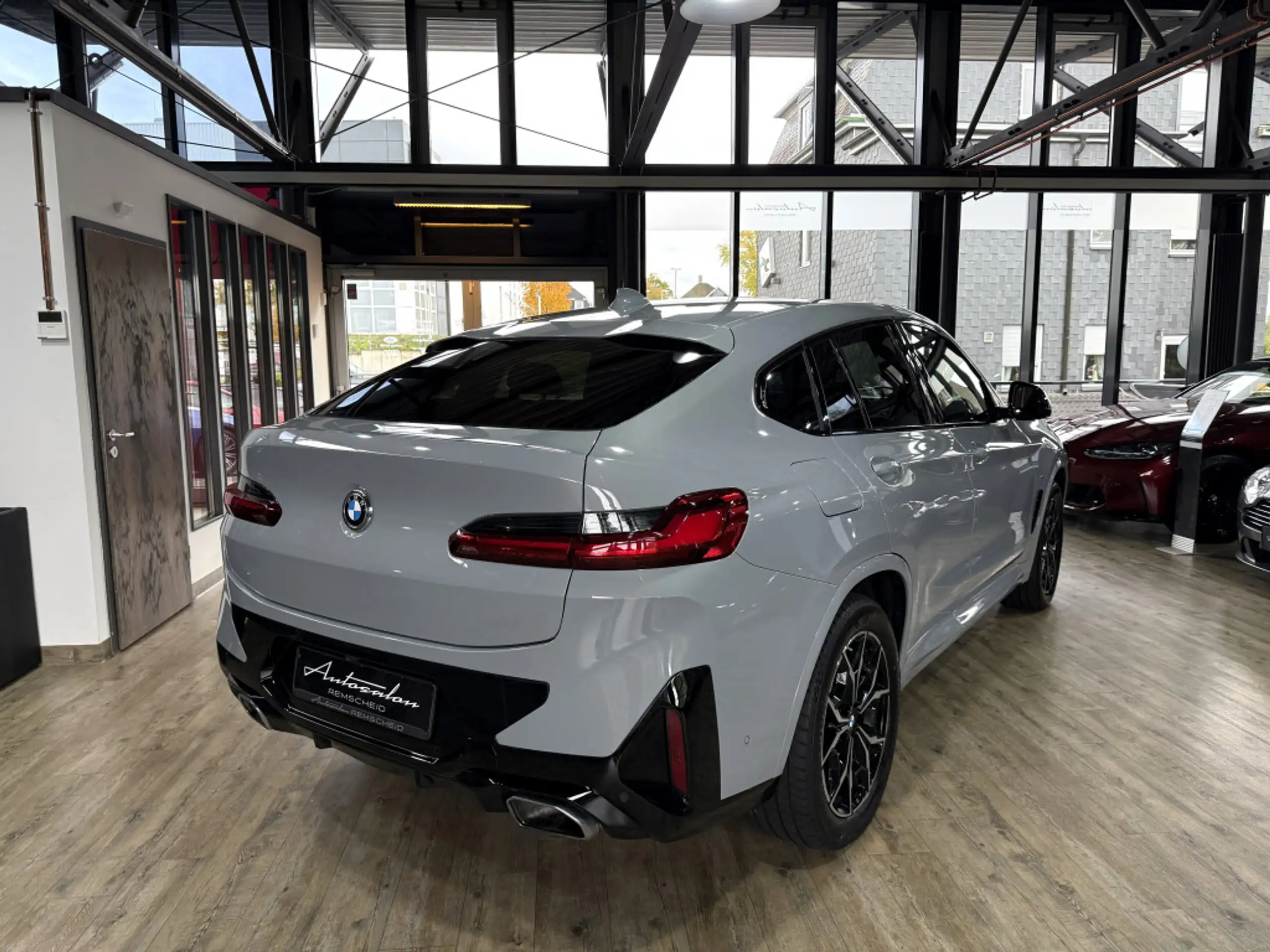 BMW - X4