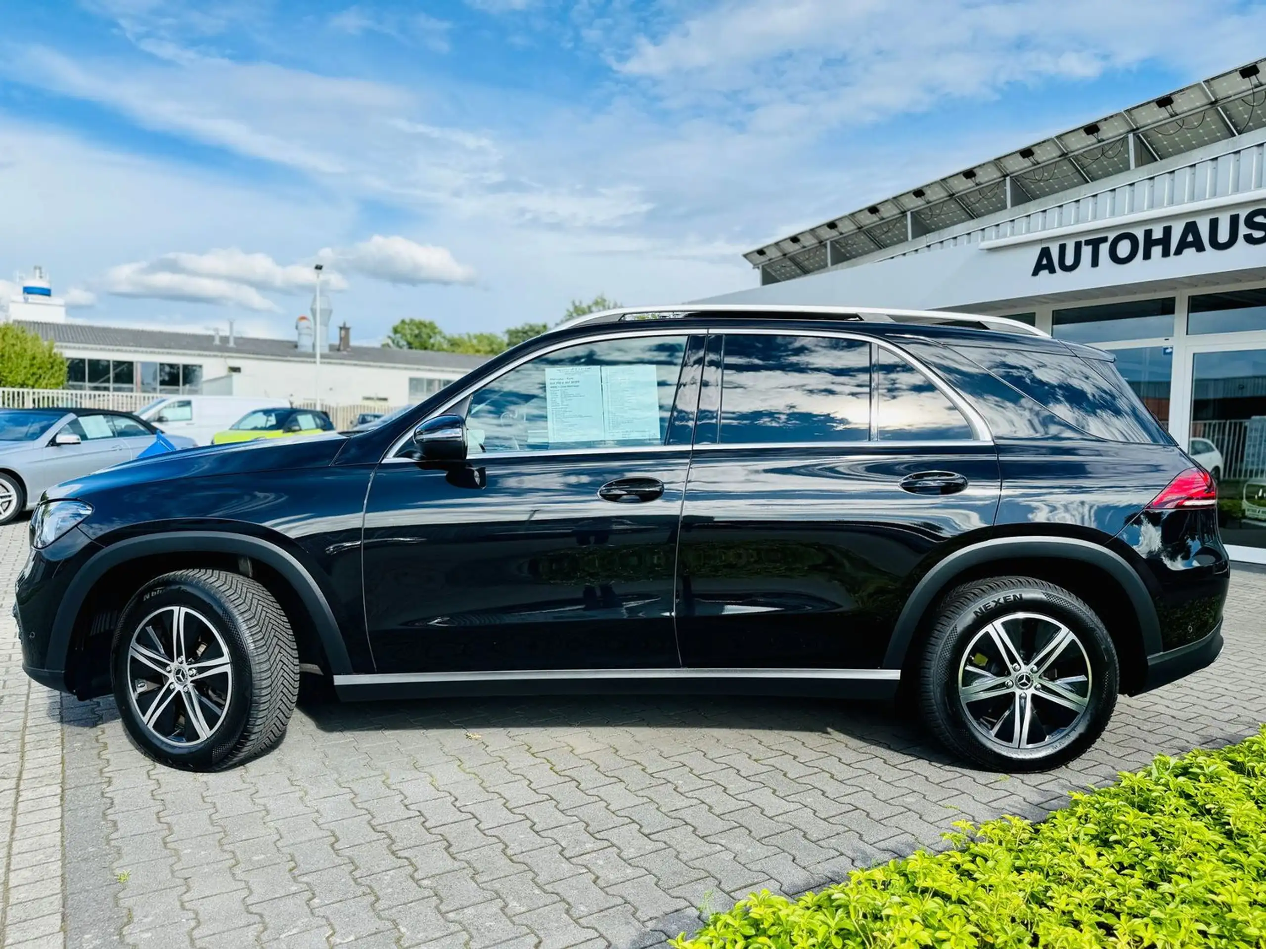 Mercedes-Benz - GLE 350