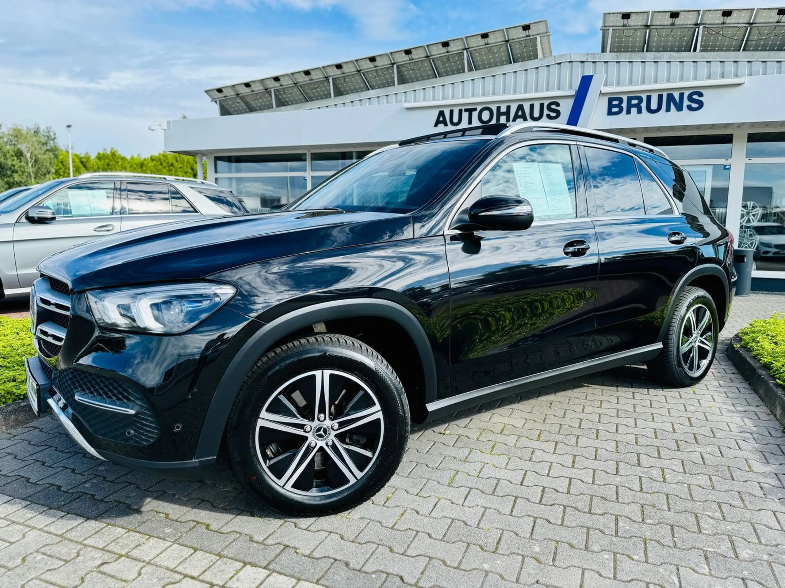 Mercedes-Benz - GLE 350