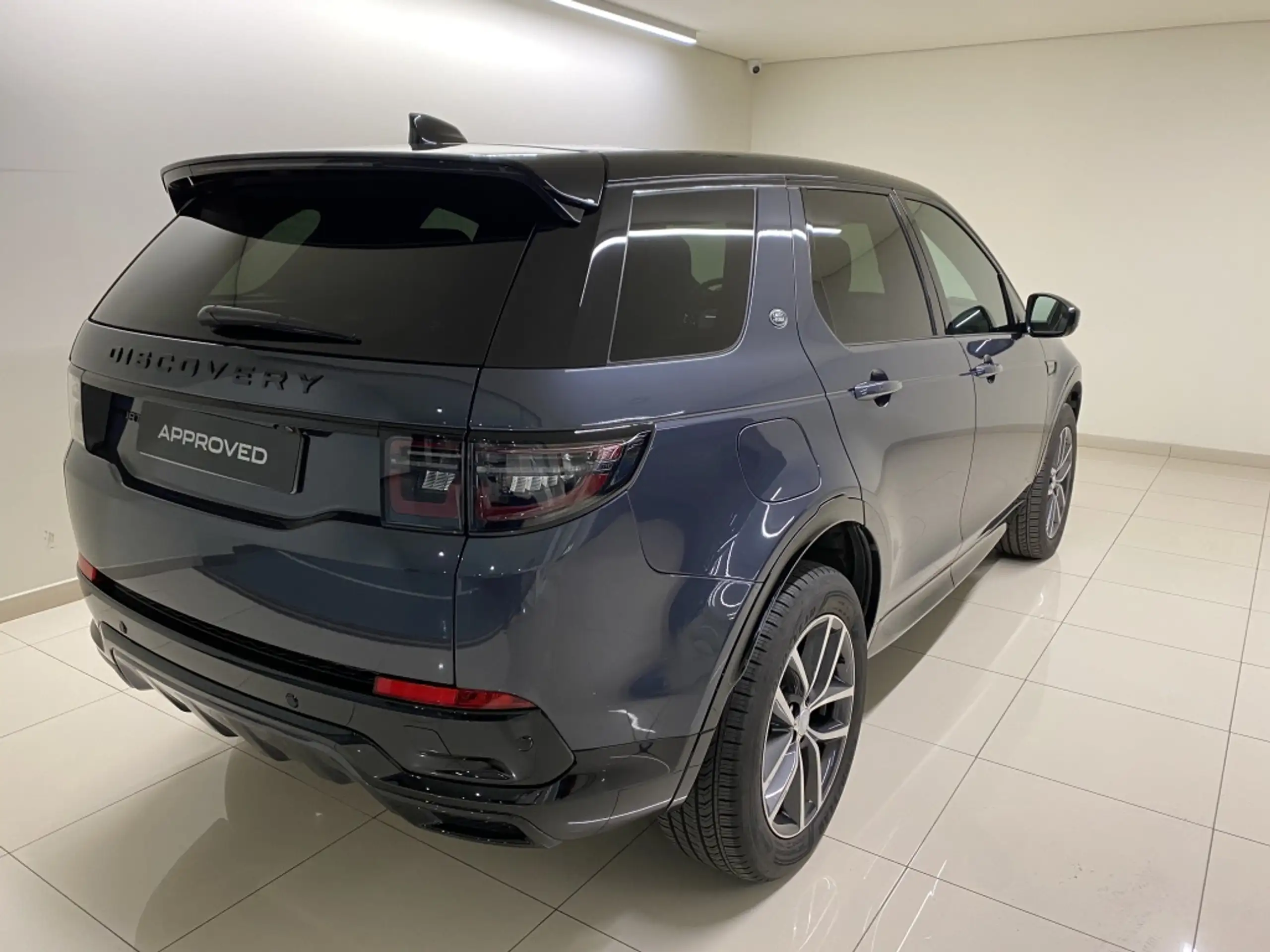 Land Rover - Discovery Sport