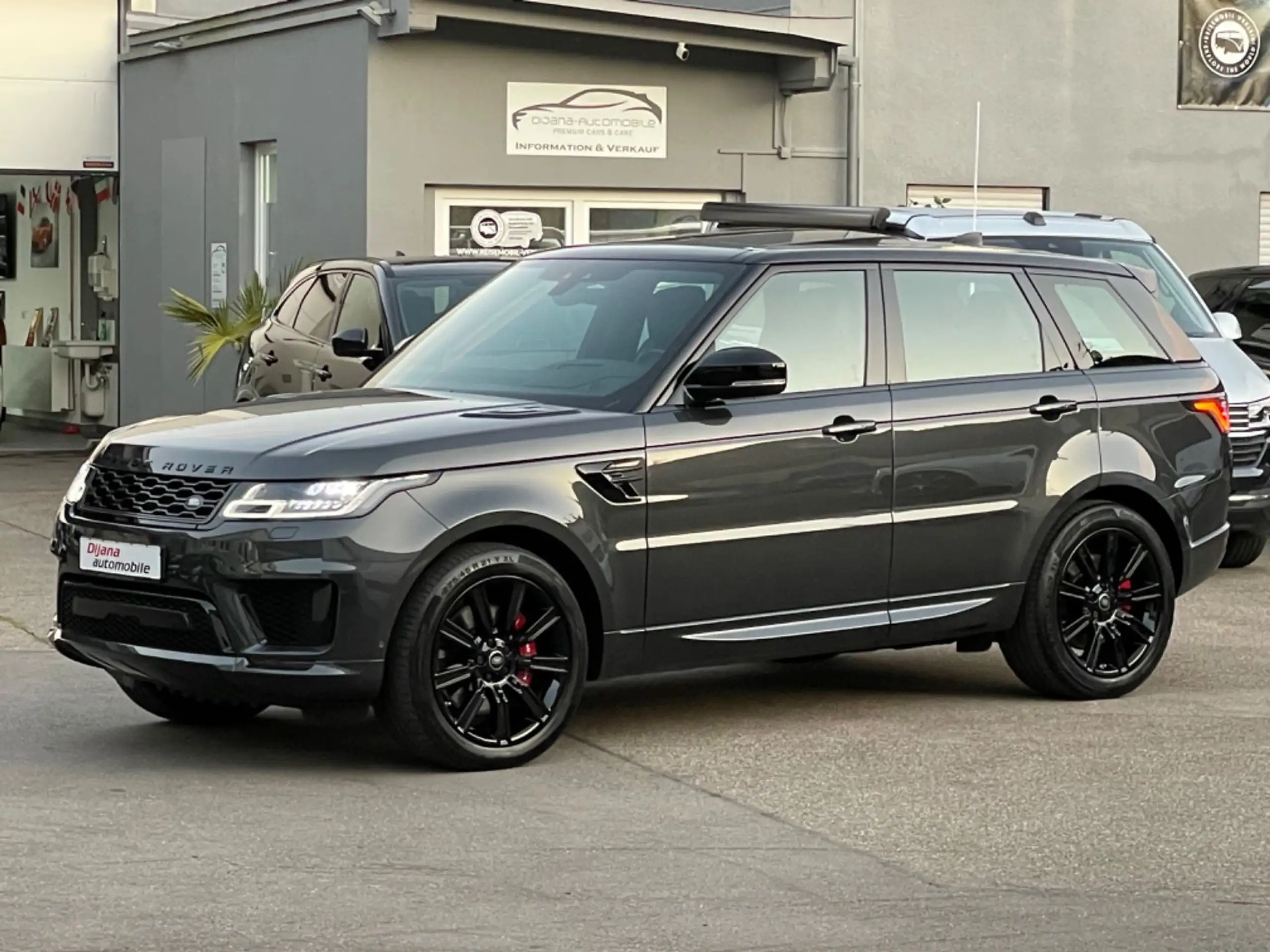 Land Rover - Range Rover Sport