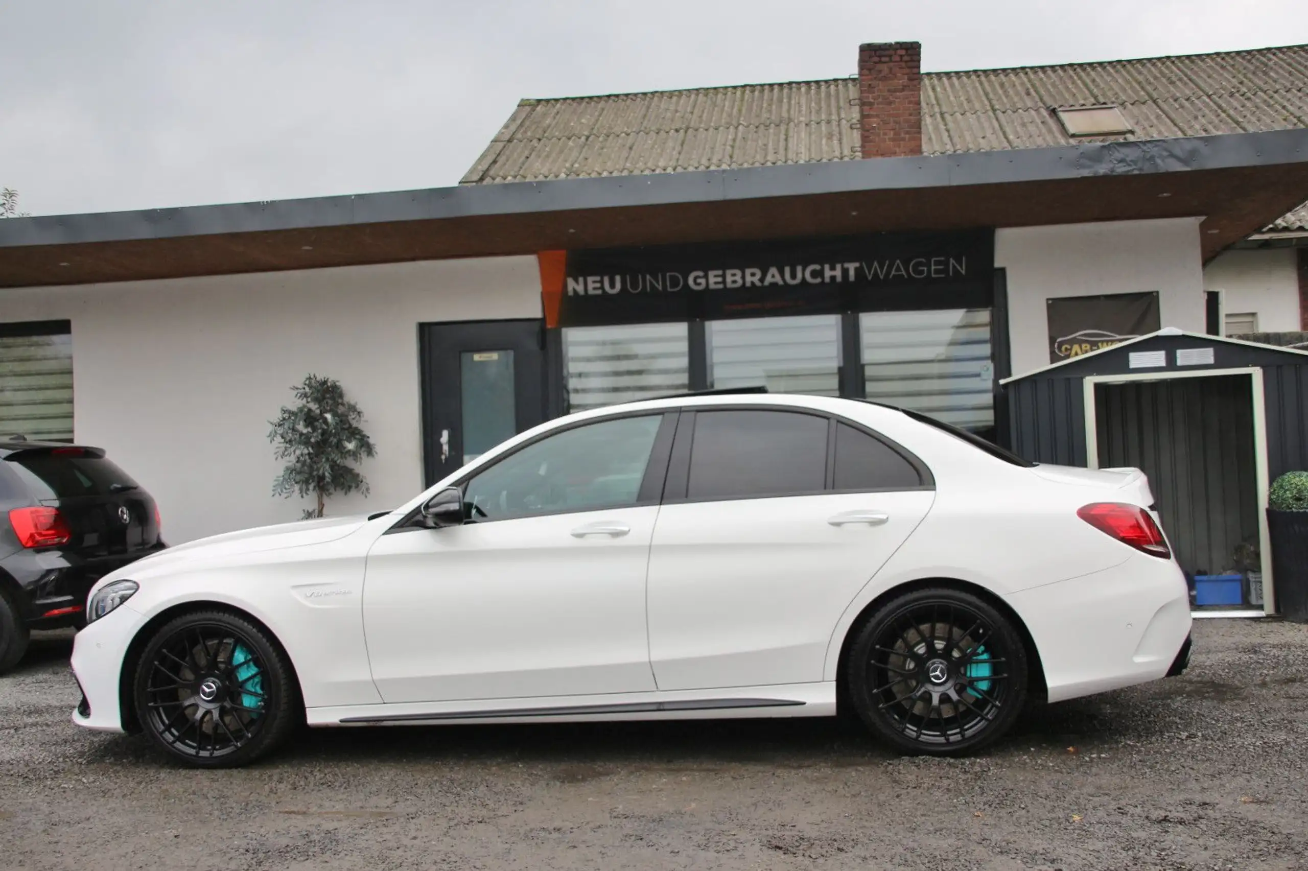 Mercedes-Benz - C 63 AMG