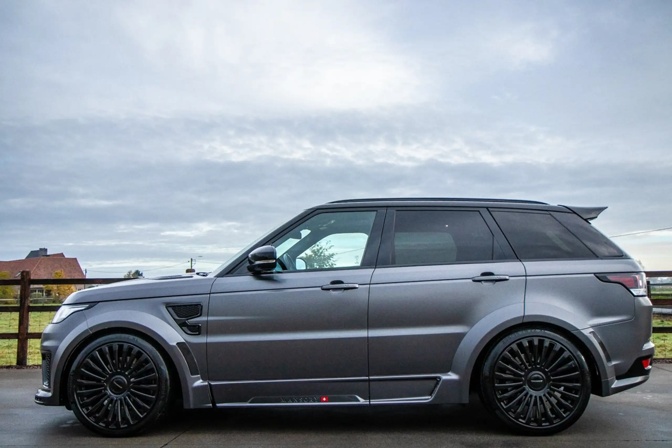 Land Rover - Range Rover Sport