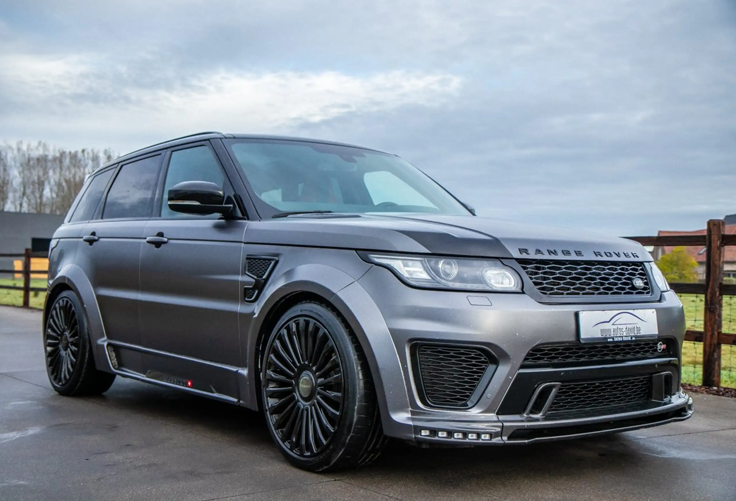 Land Rover - Range Rover Sport