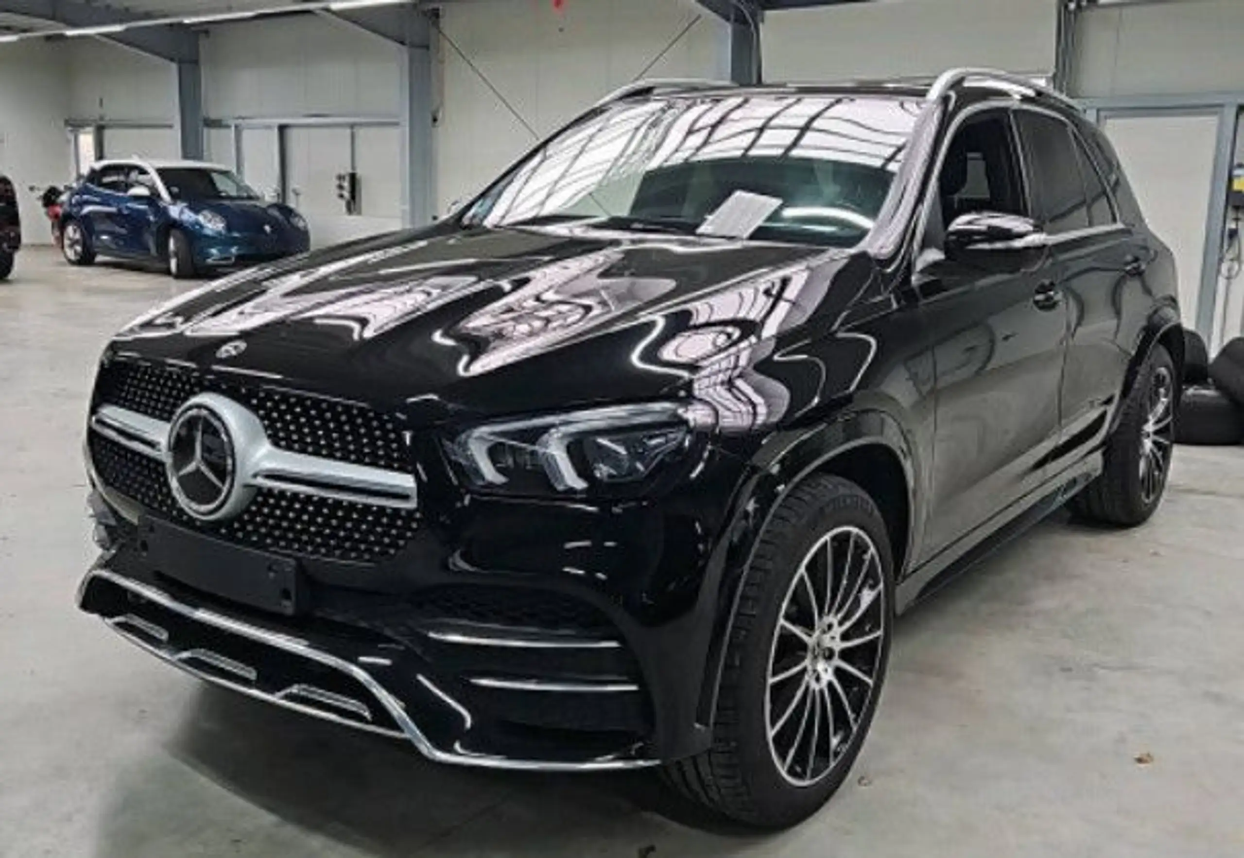 Mercedes-Benz - GLE 350