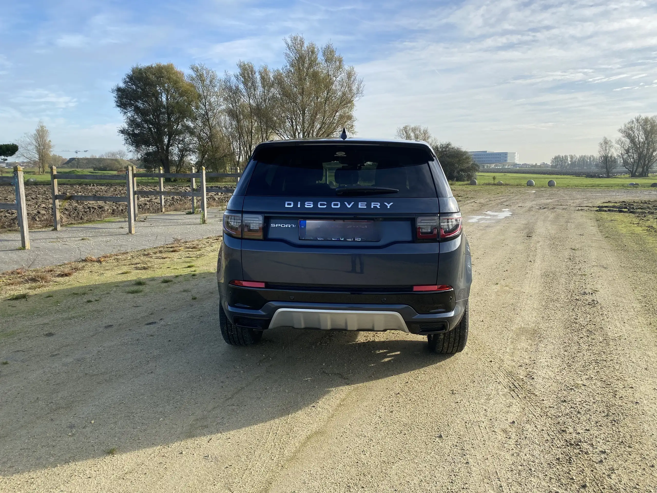 Land Rover - Discovery Sport