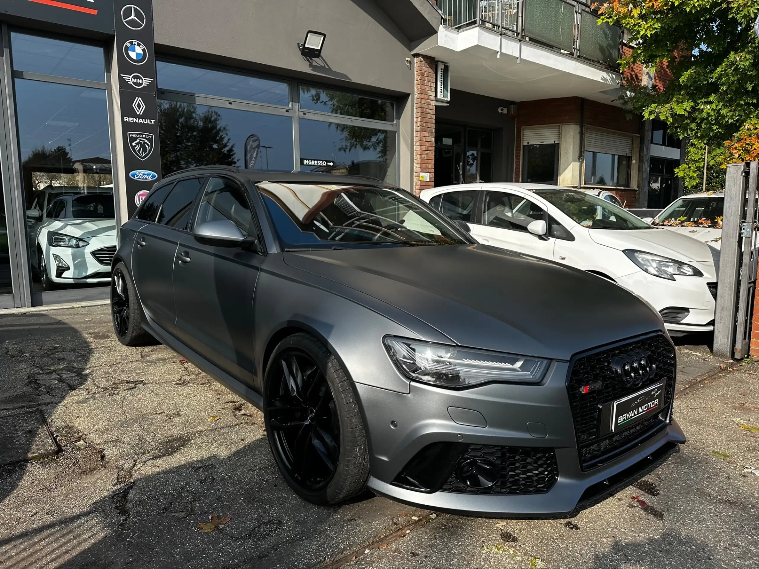 Audi - RS6