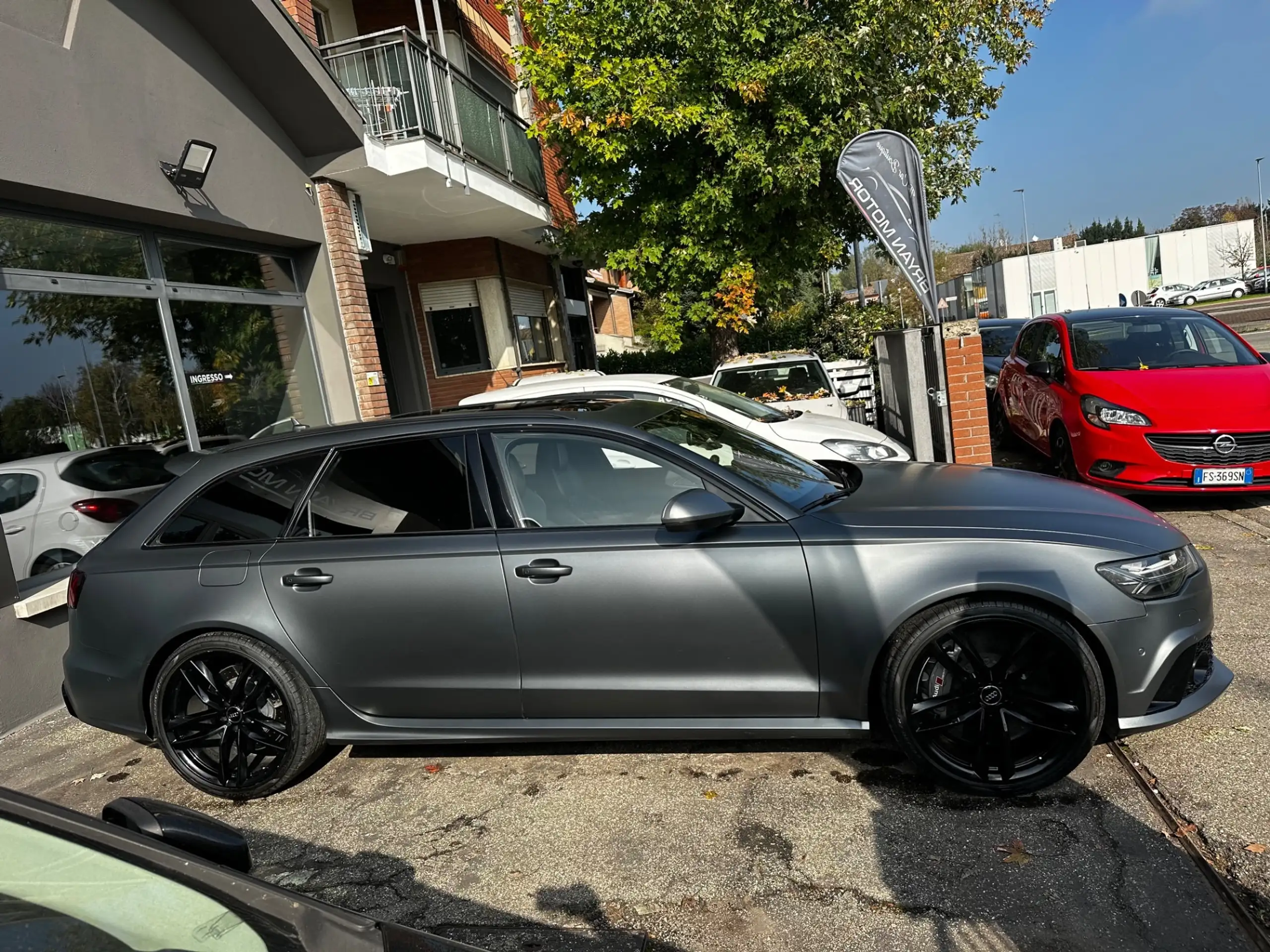 Audi - RS6