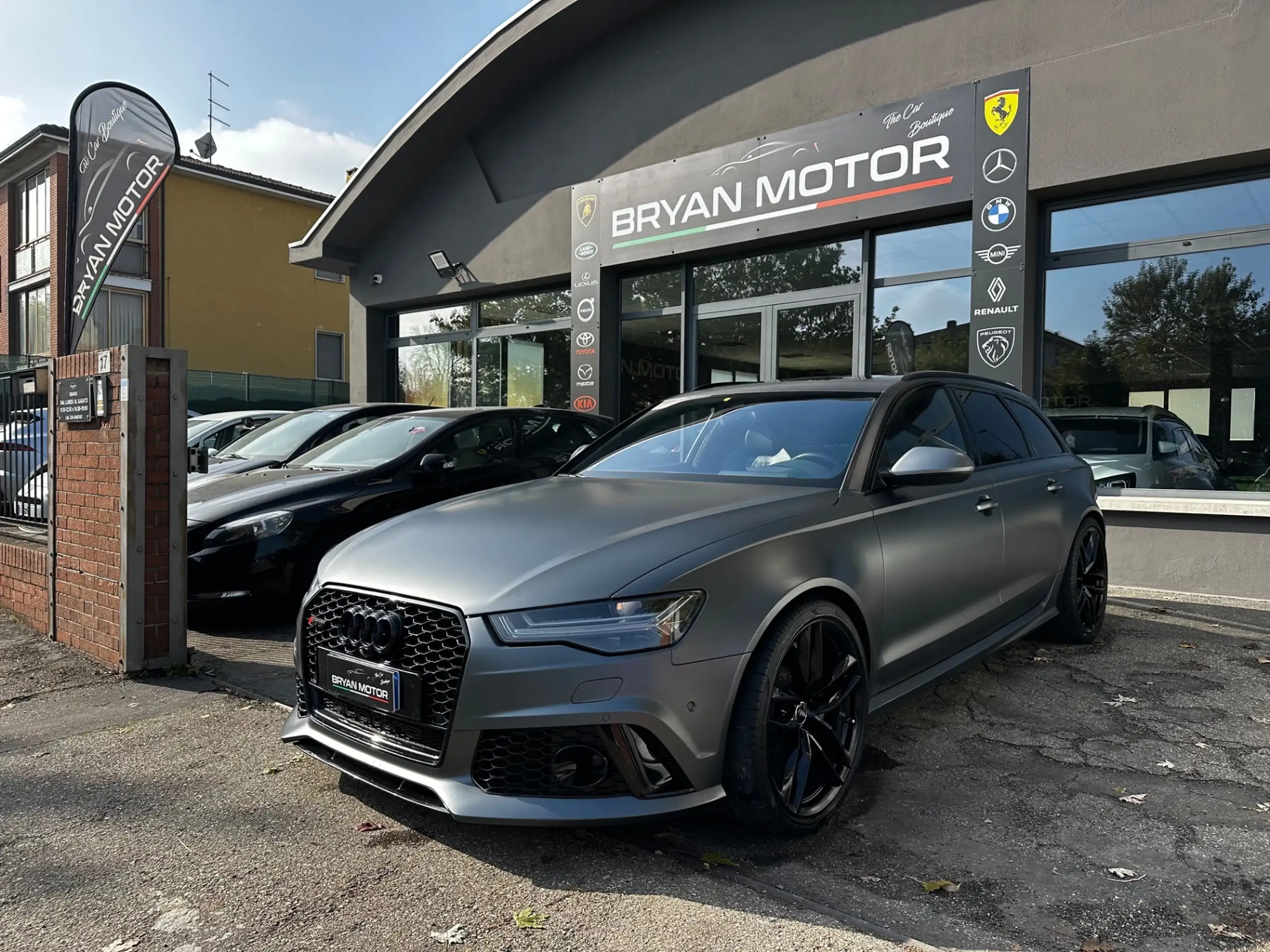 Audi - RS6