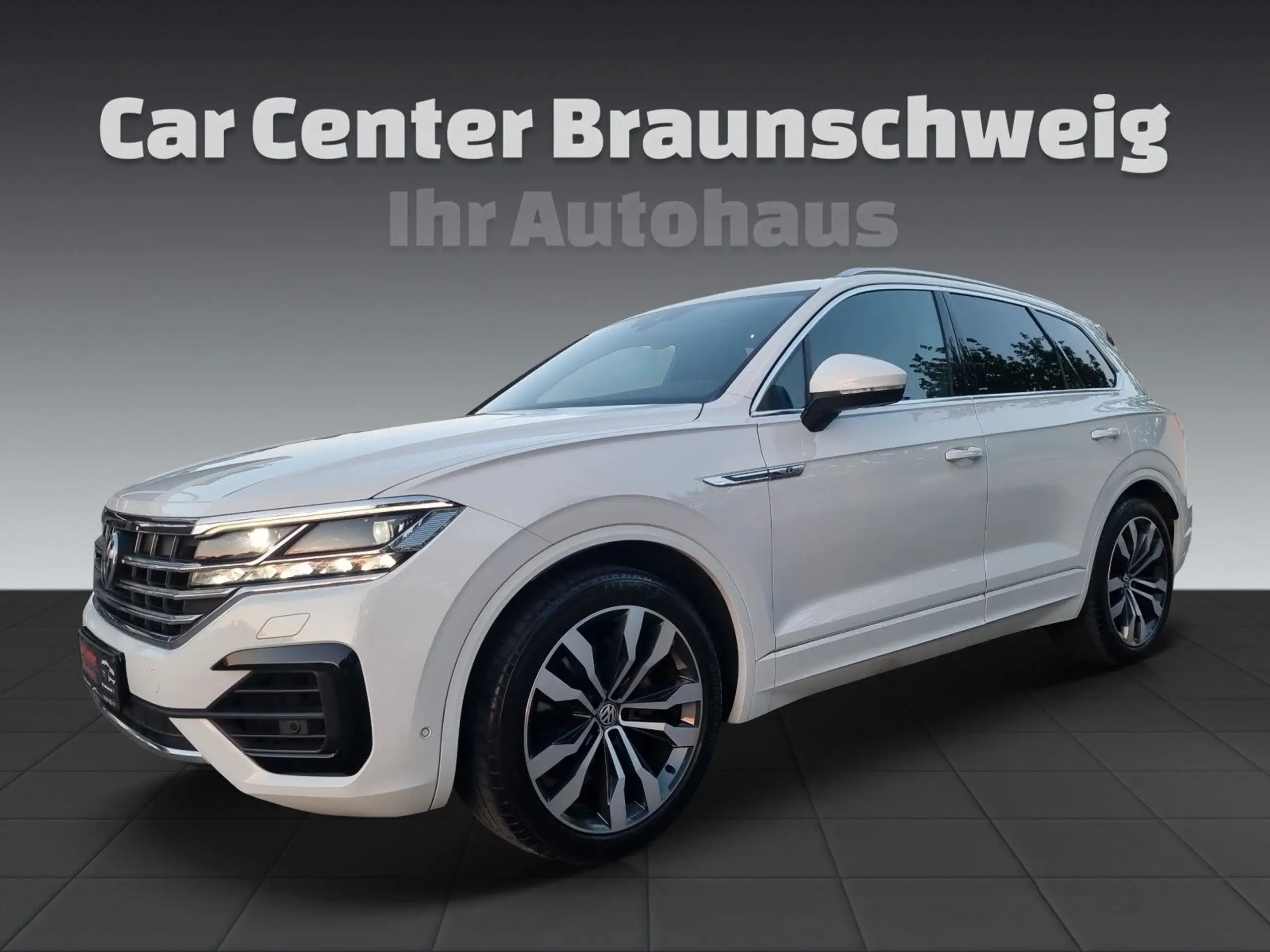 Volkswagen - Touareg