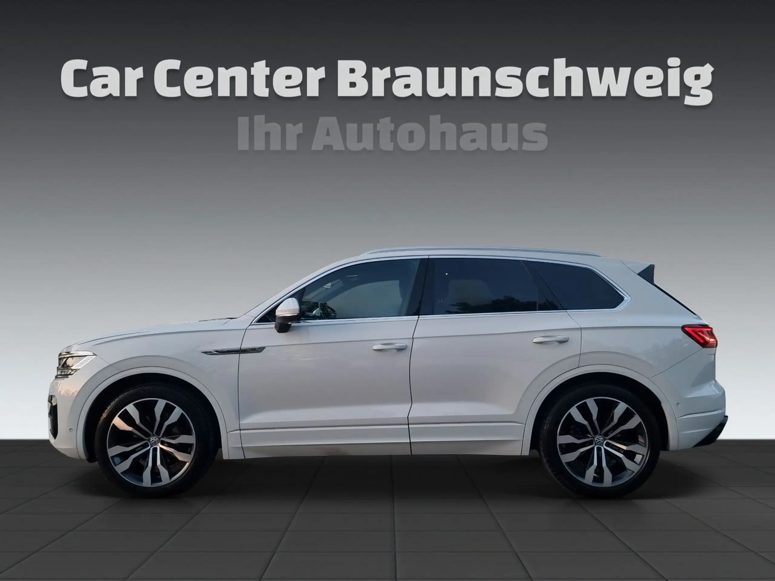 Volkswagen - Touareg