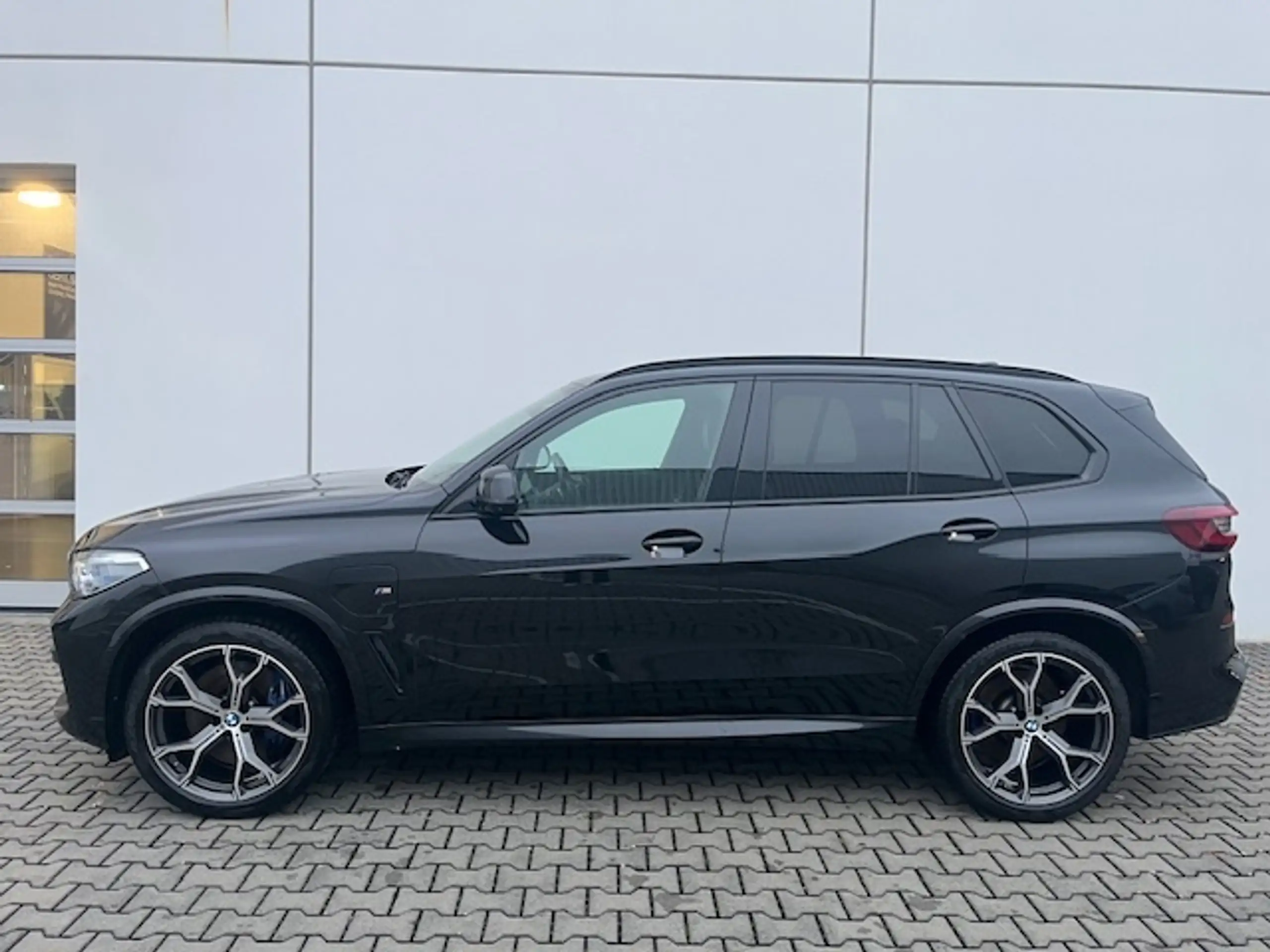 BMW - X5