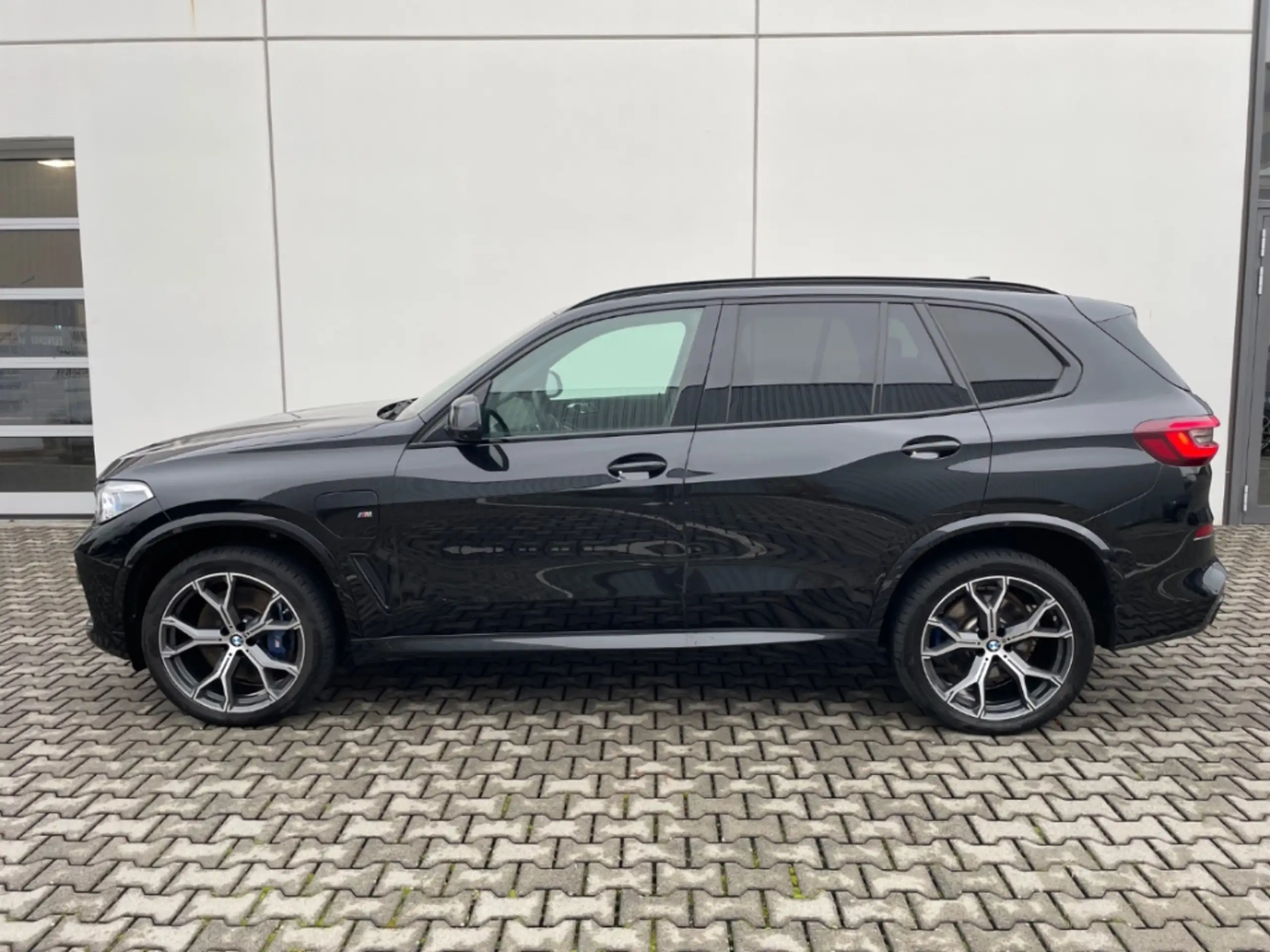 BMW - X5