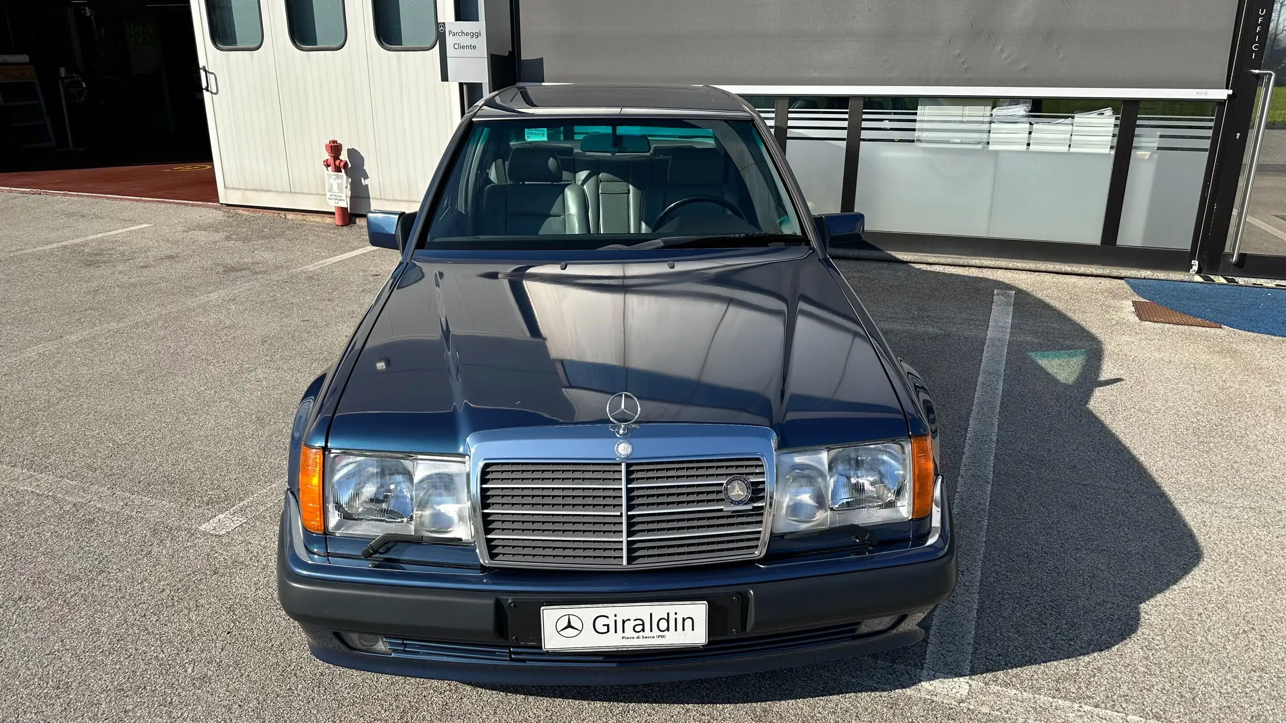 Mercedes-Benz - E 500