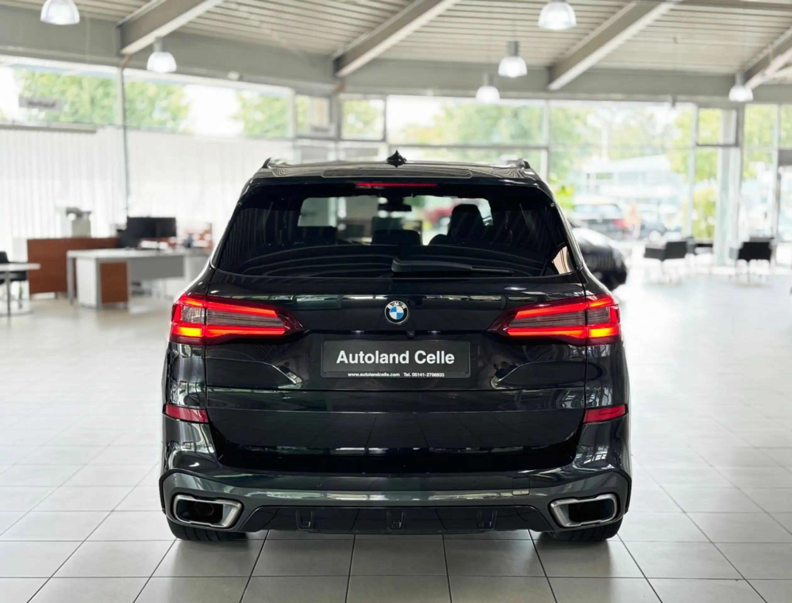 BMW - X5 M