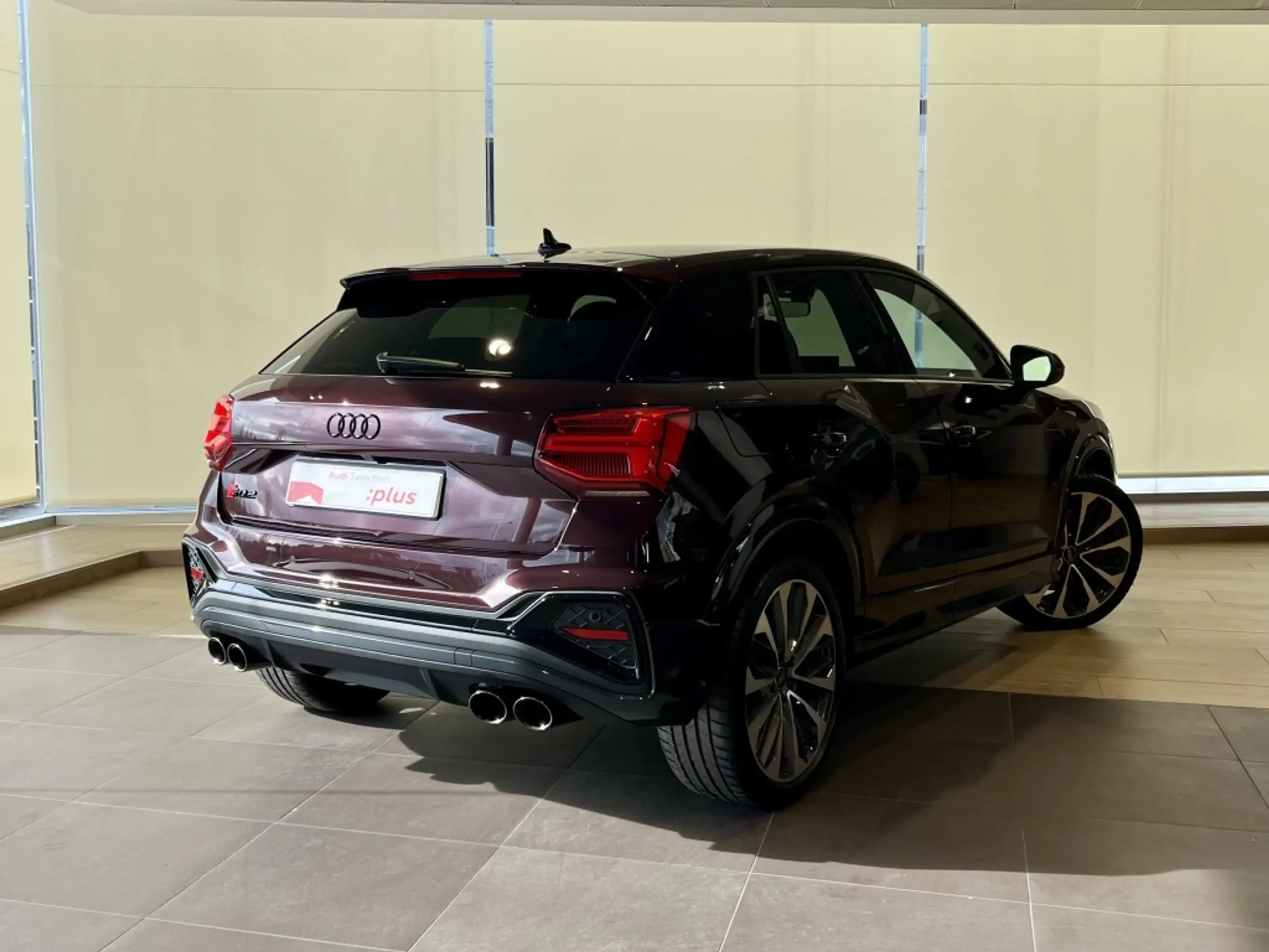 Audi - SQ2