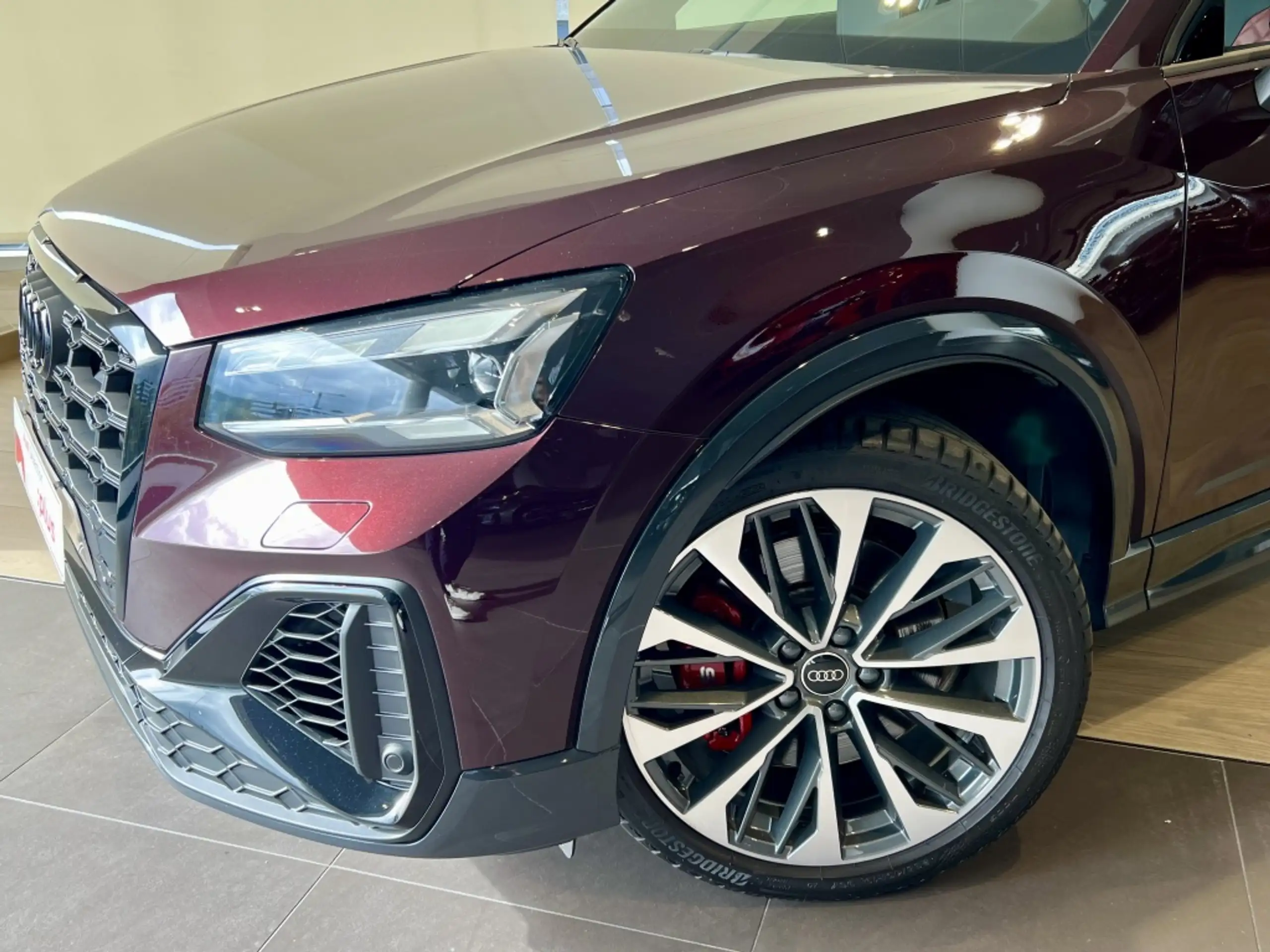 Audi - SQ2