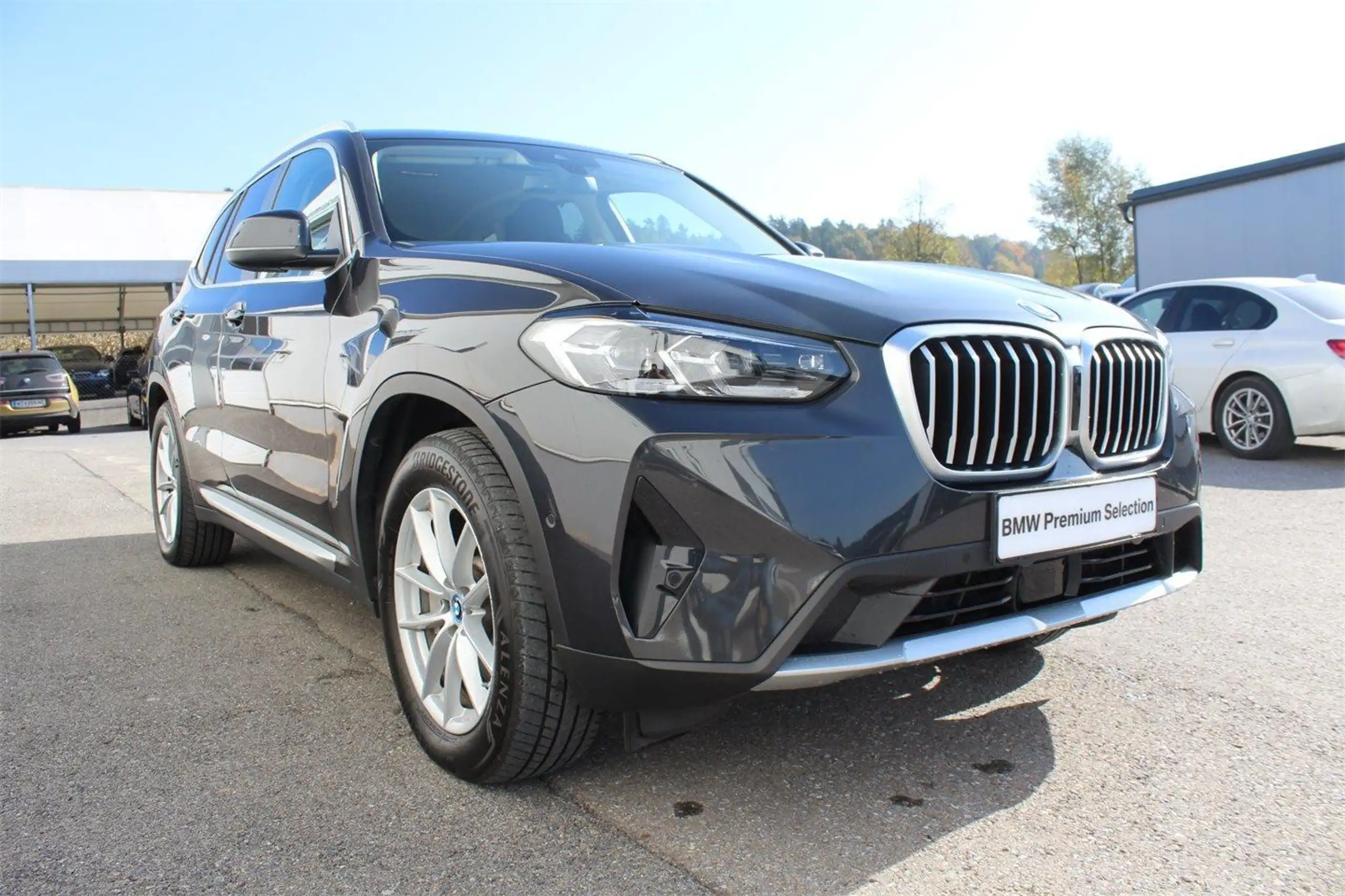 BMW - X3