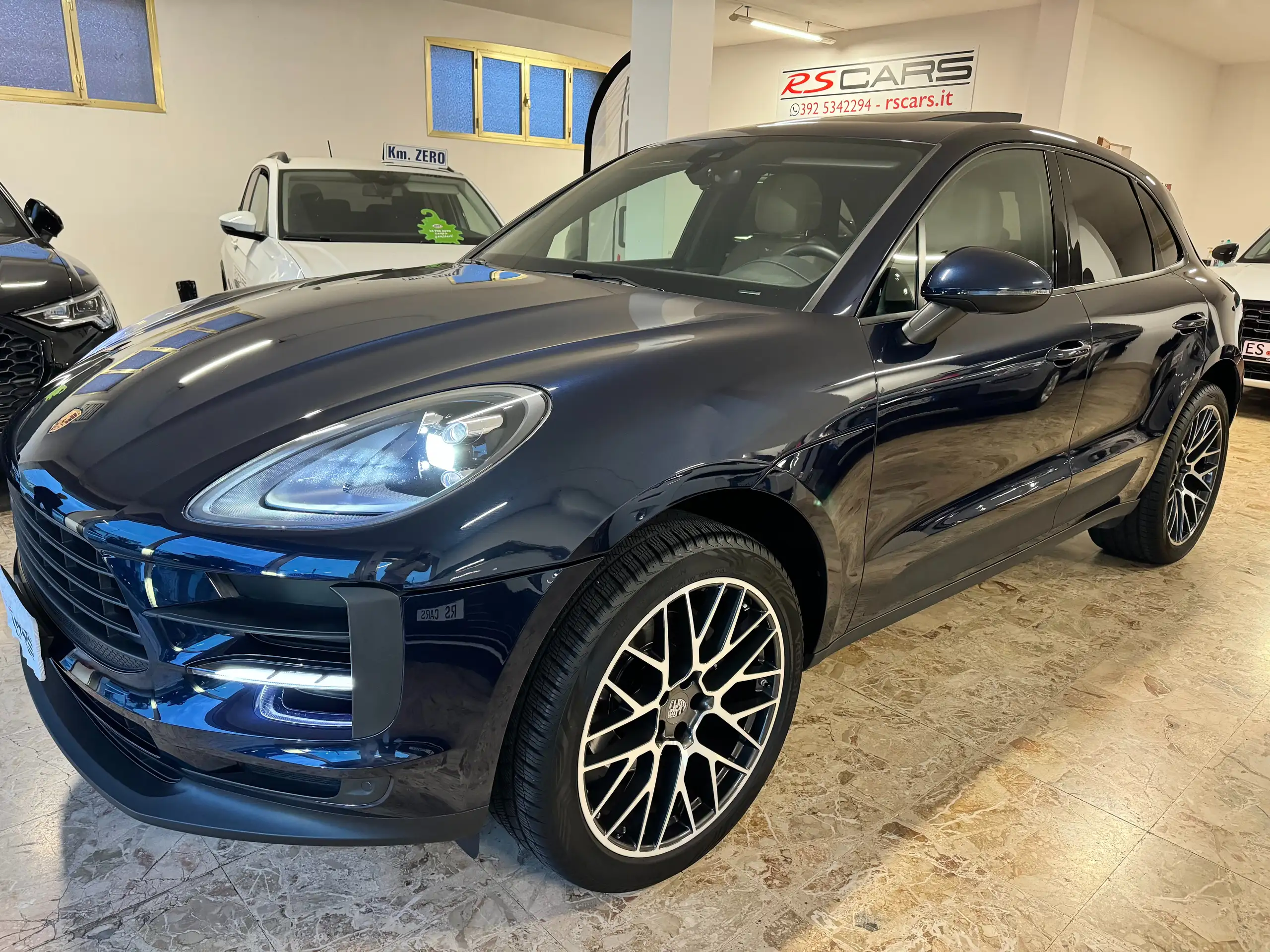 Porsche - Macan