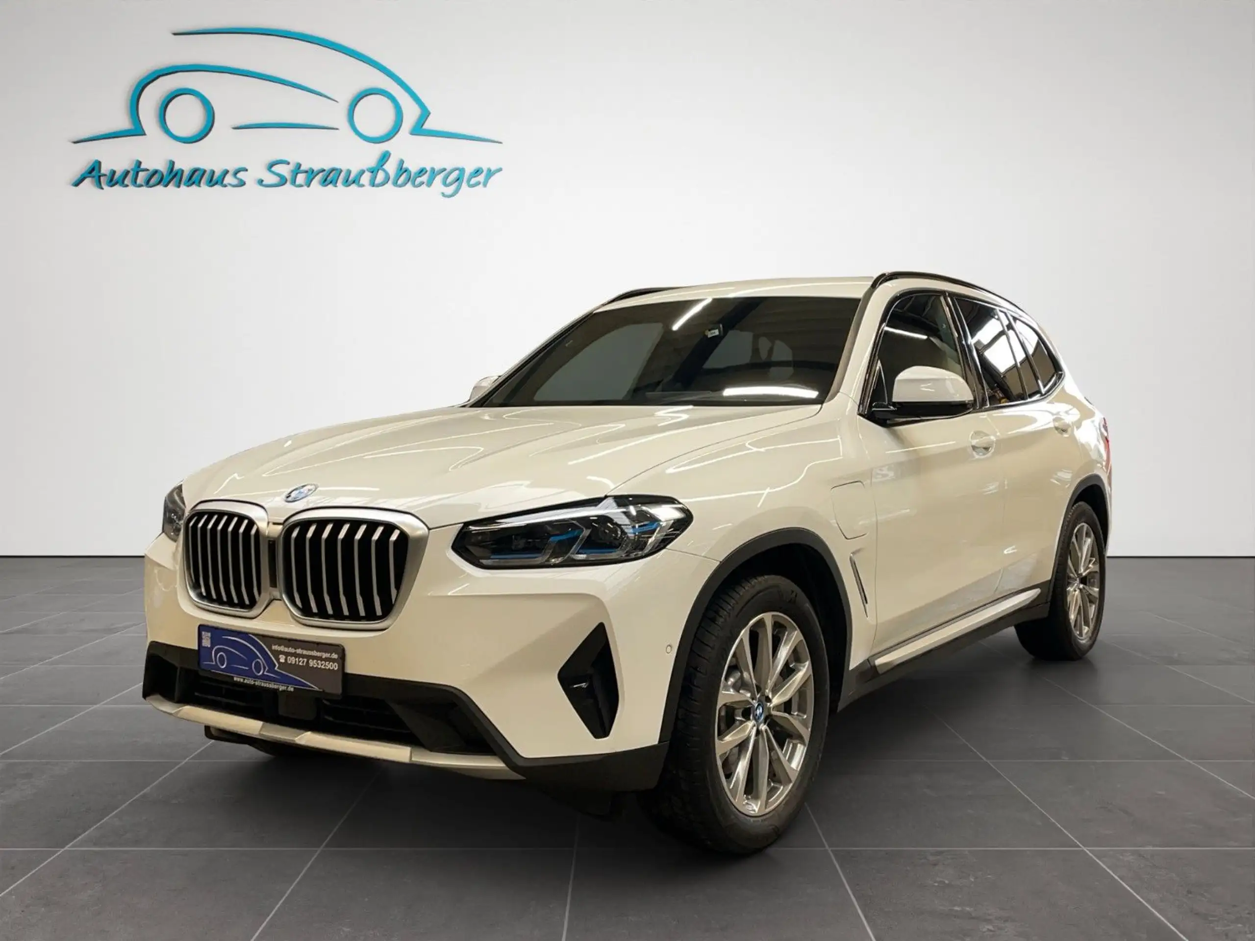 BMW - X3