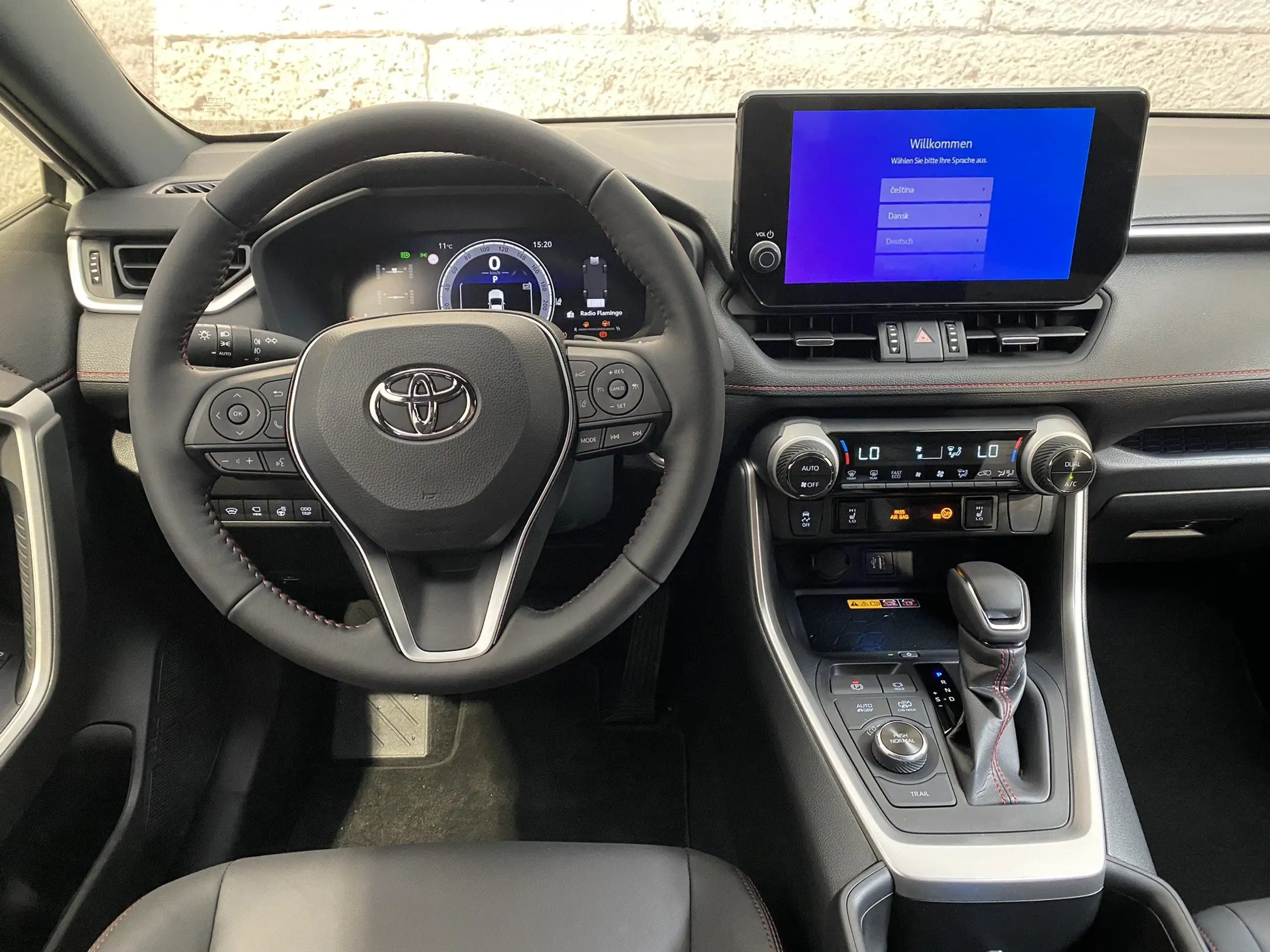 Toyota - RAV 4