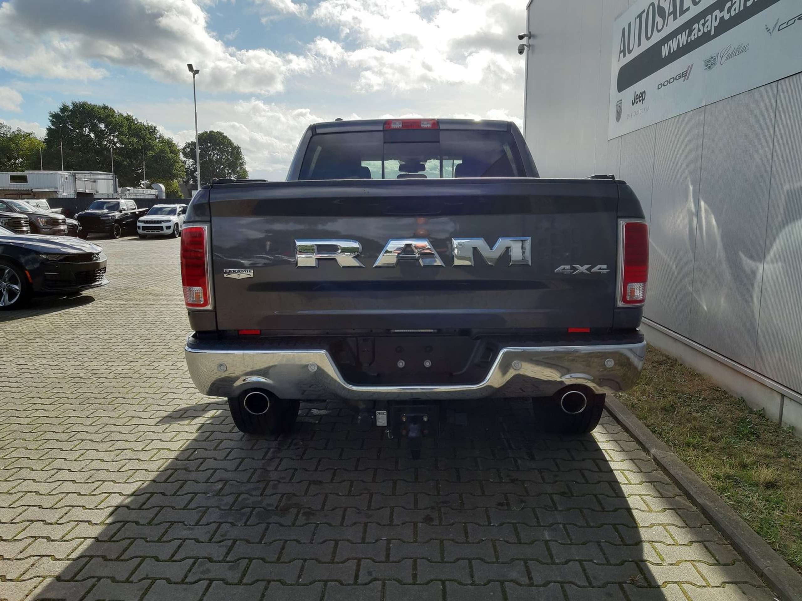 Dodge - RAM