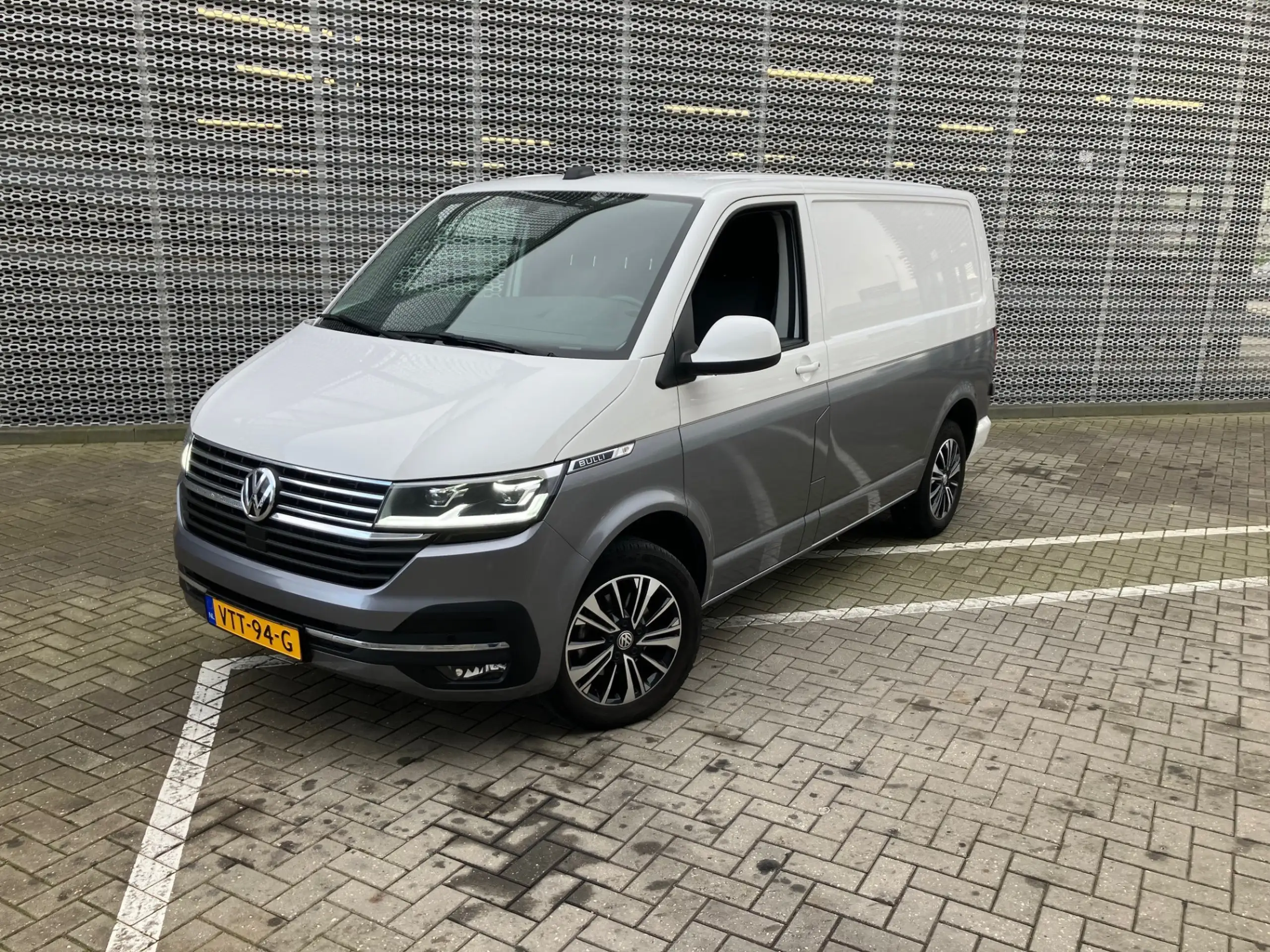 Volkswagen - T6.1 Transporter