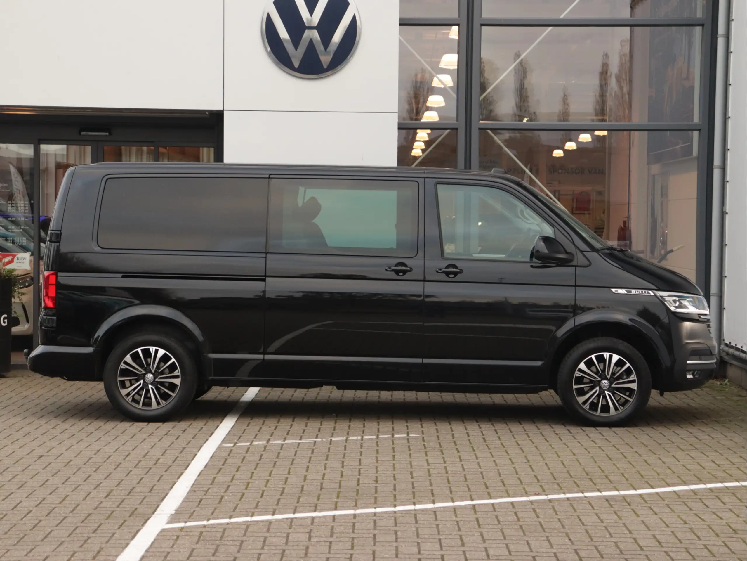 Volkswagen - T6.1 Transporter