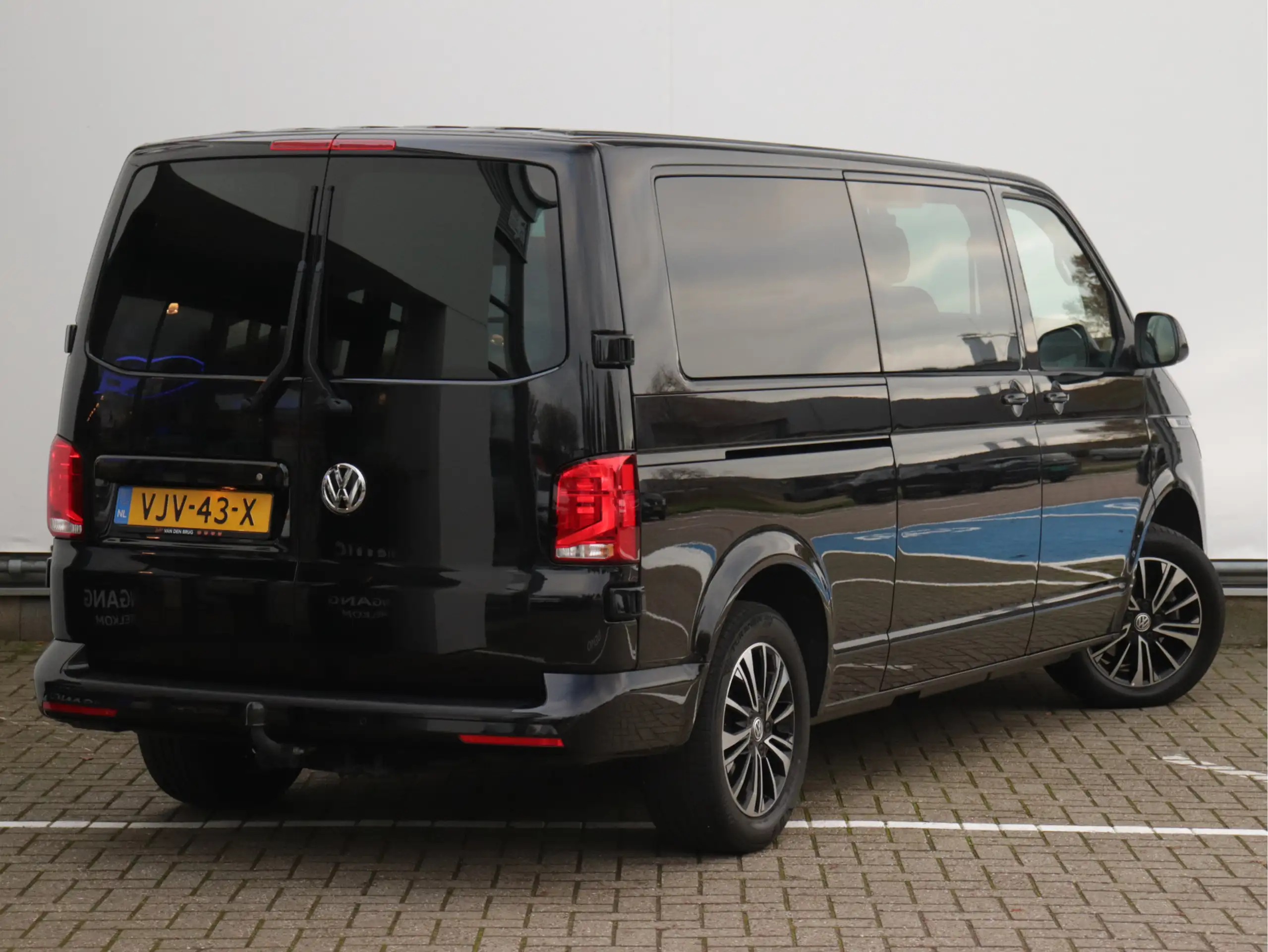 Volkswagen - T6.1 Transporter