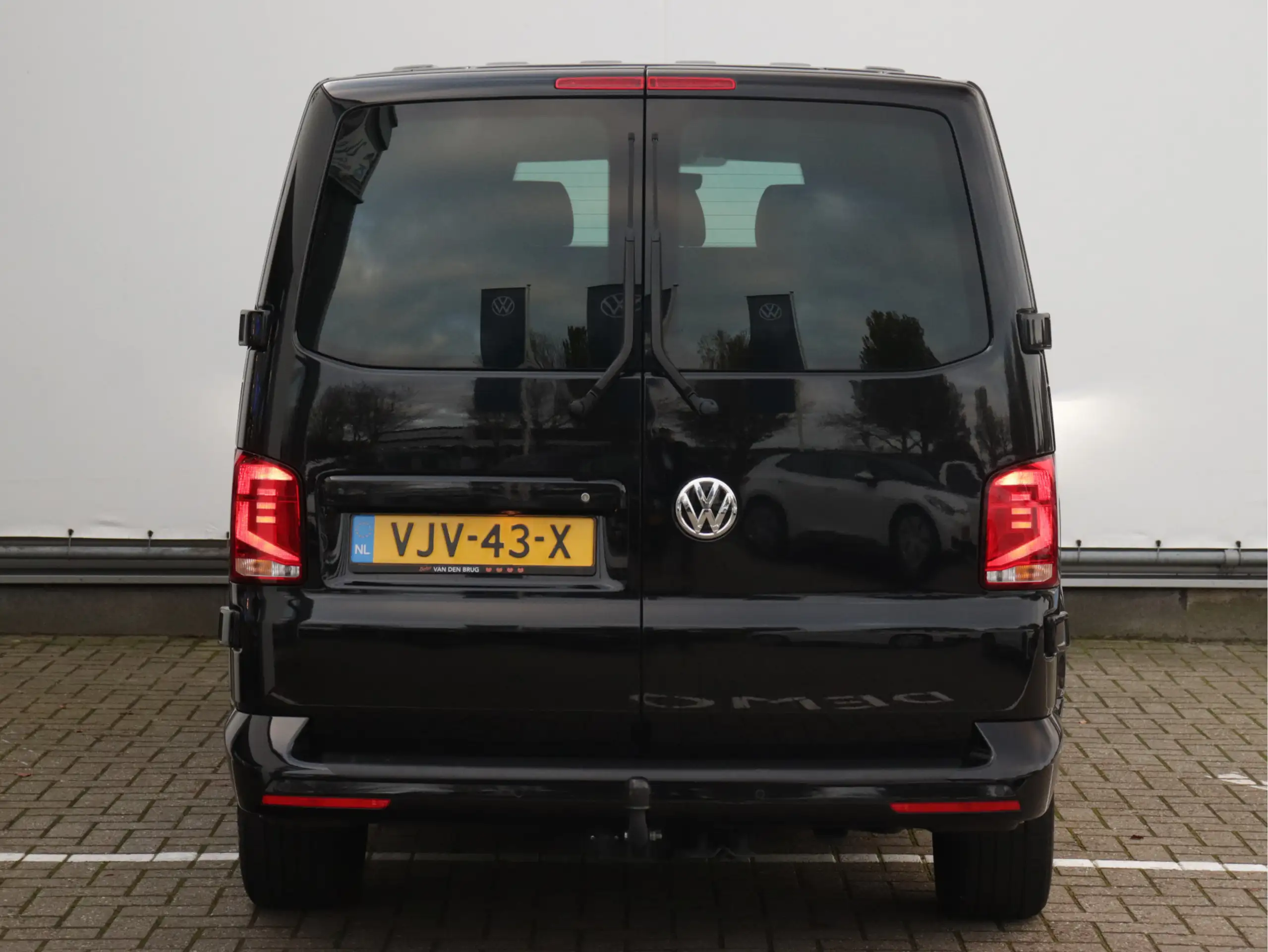 Volkswagen - T6.1 Transporter