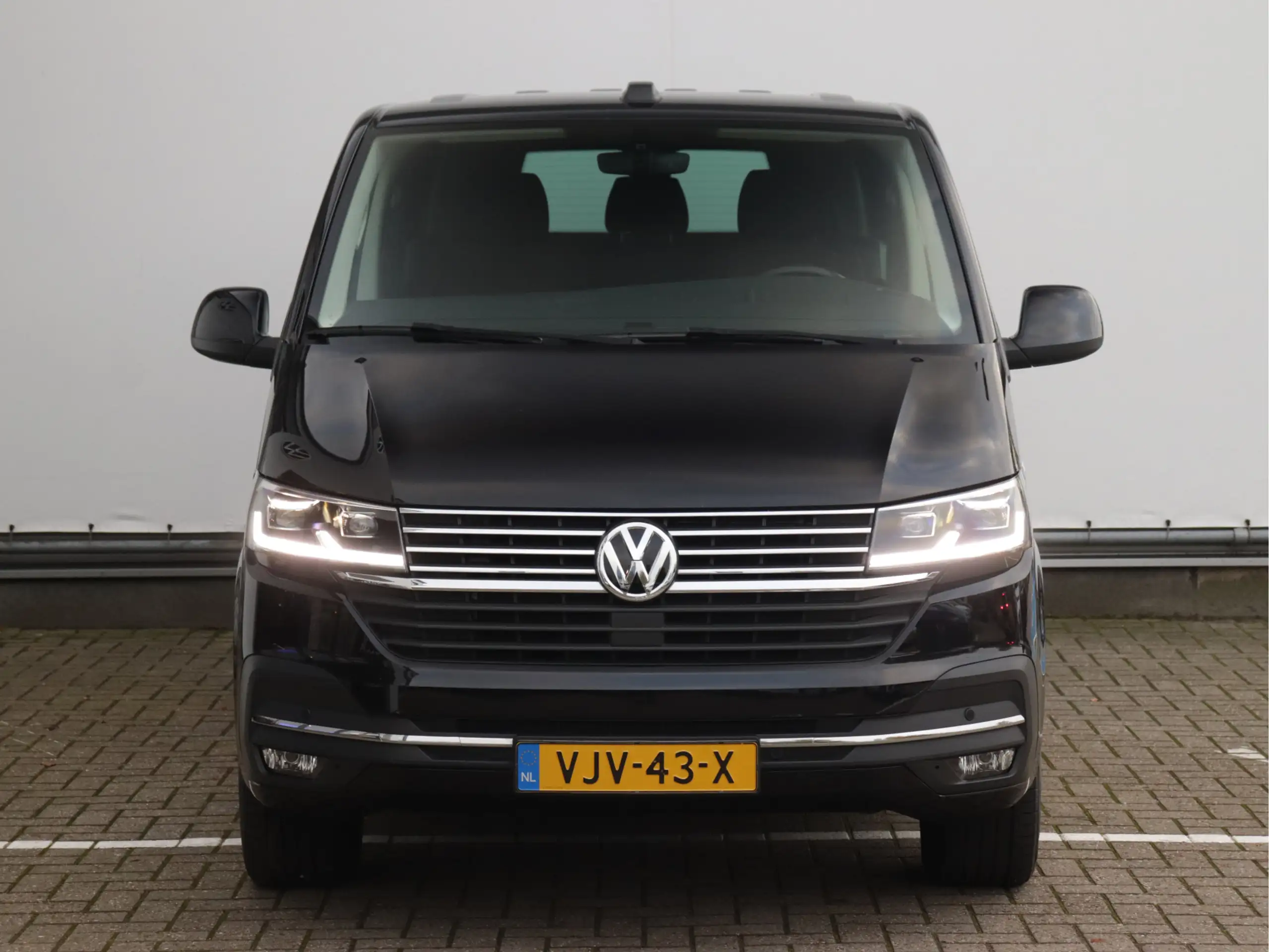 Volkswagen - T6.1 Transporter