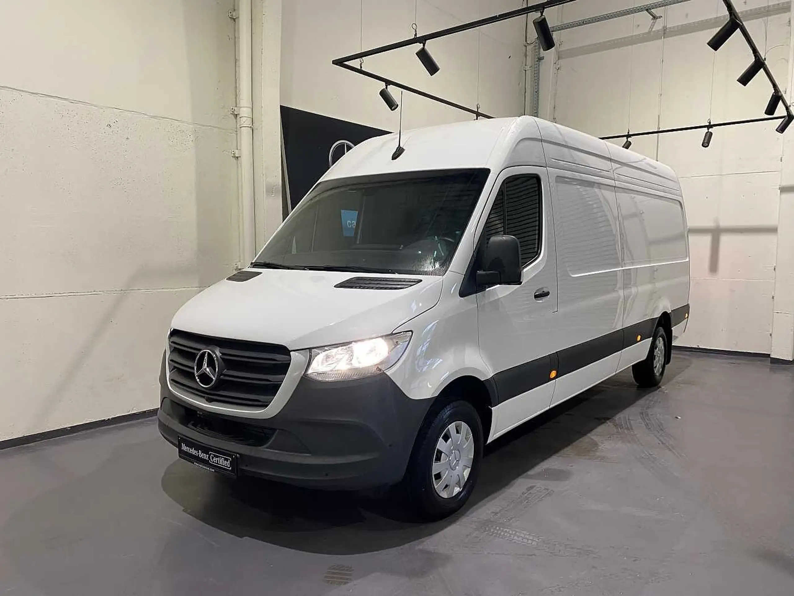 Mercedes-Benz - Sprinter