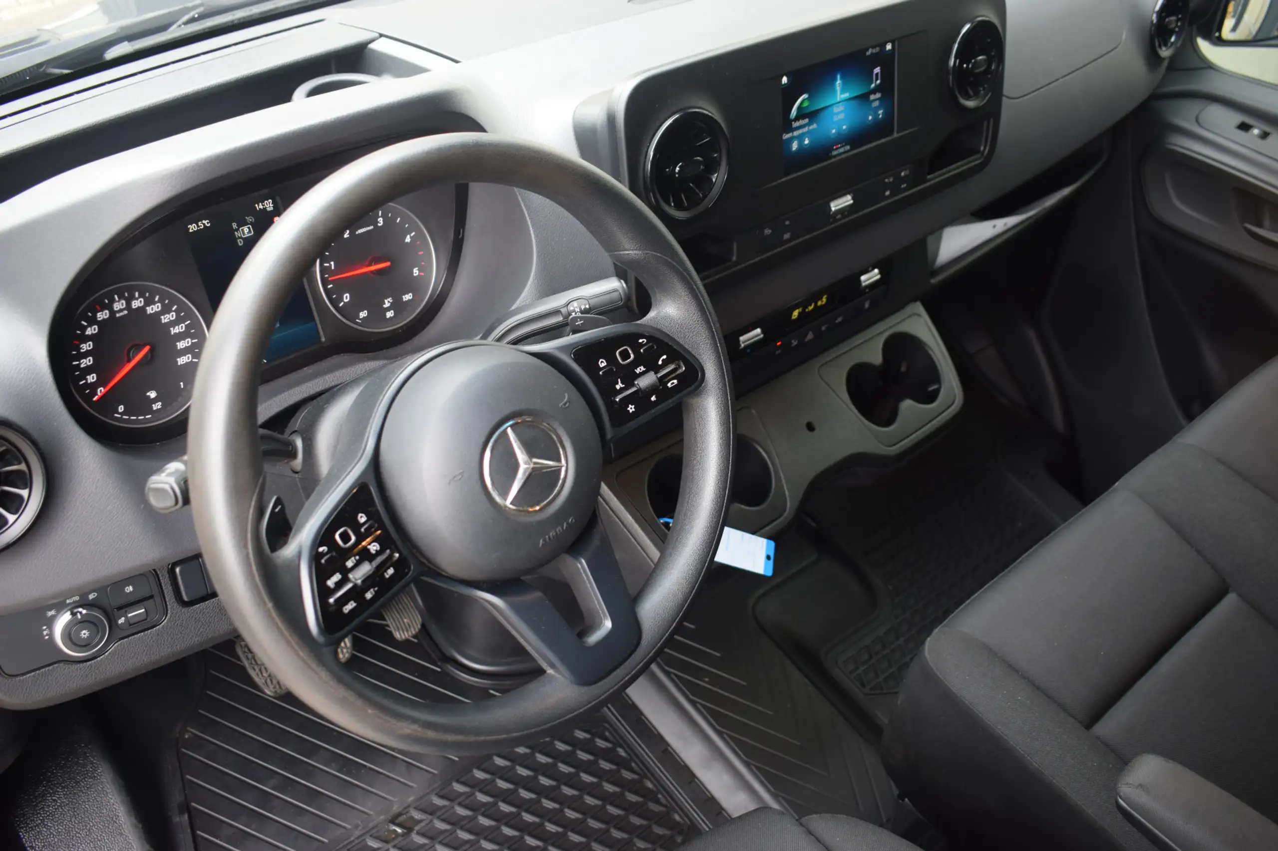 Mercedes-Benz - Sprinter