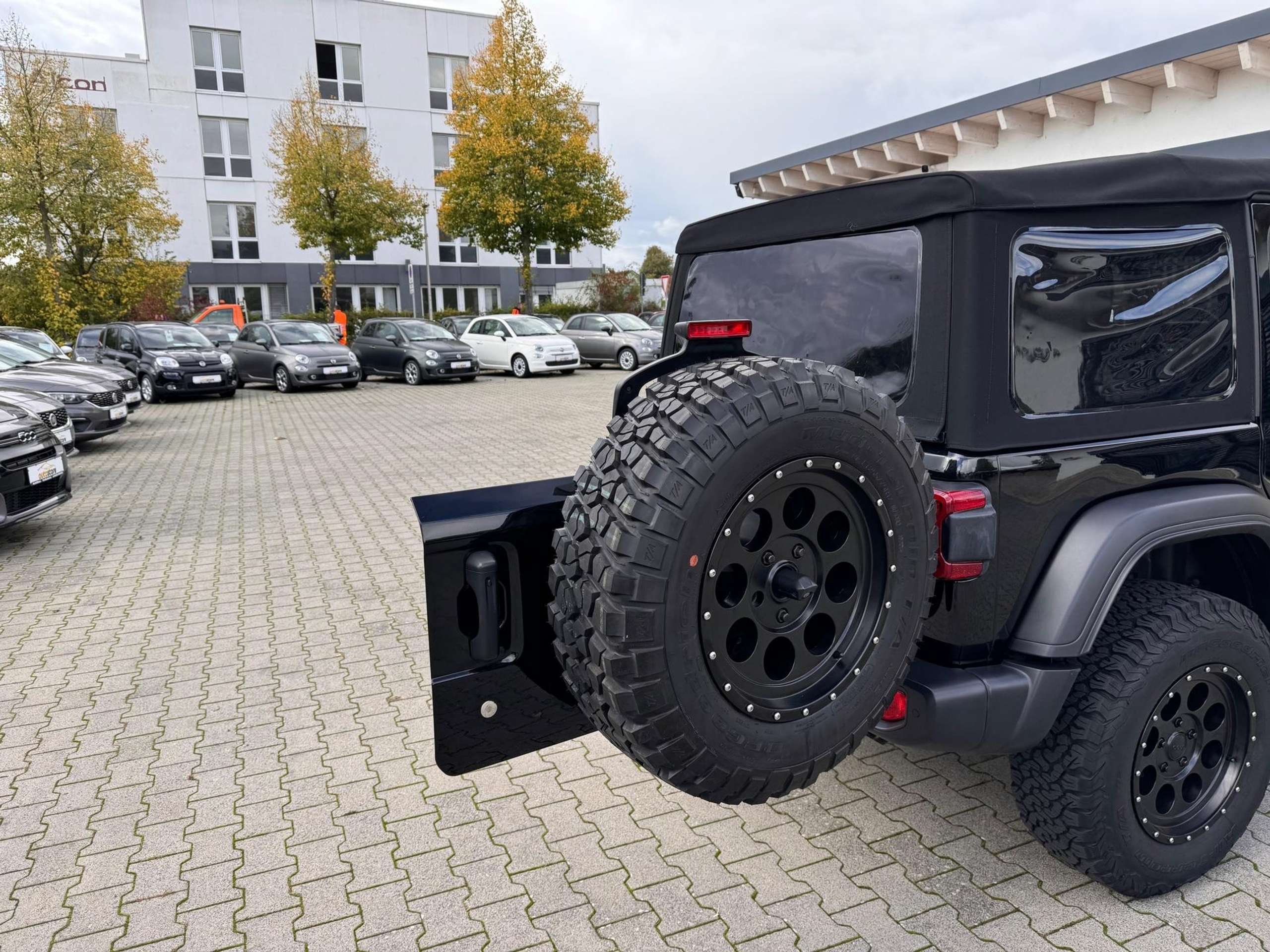 Jeep - Wrangler