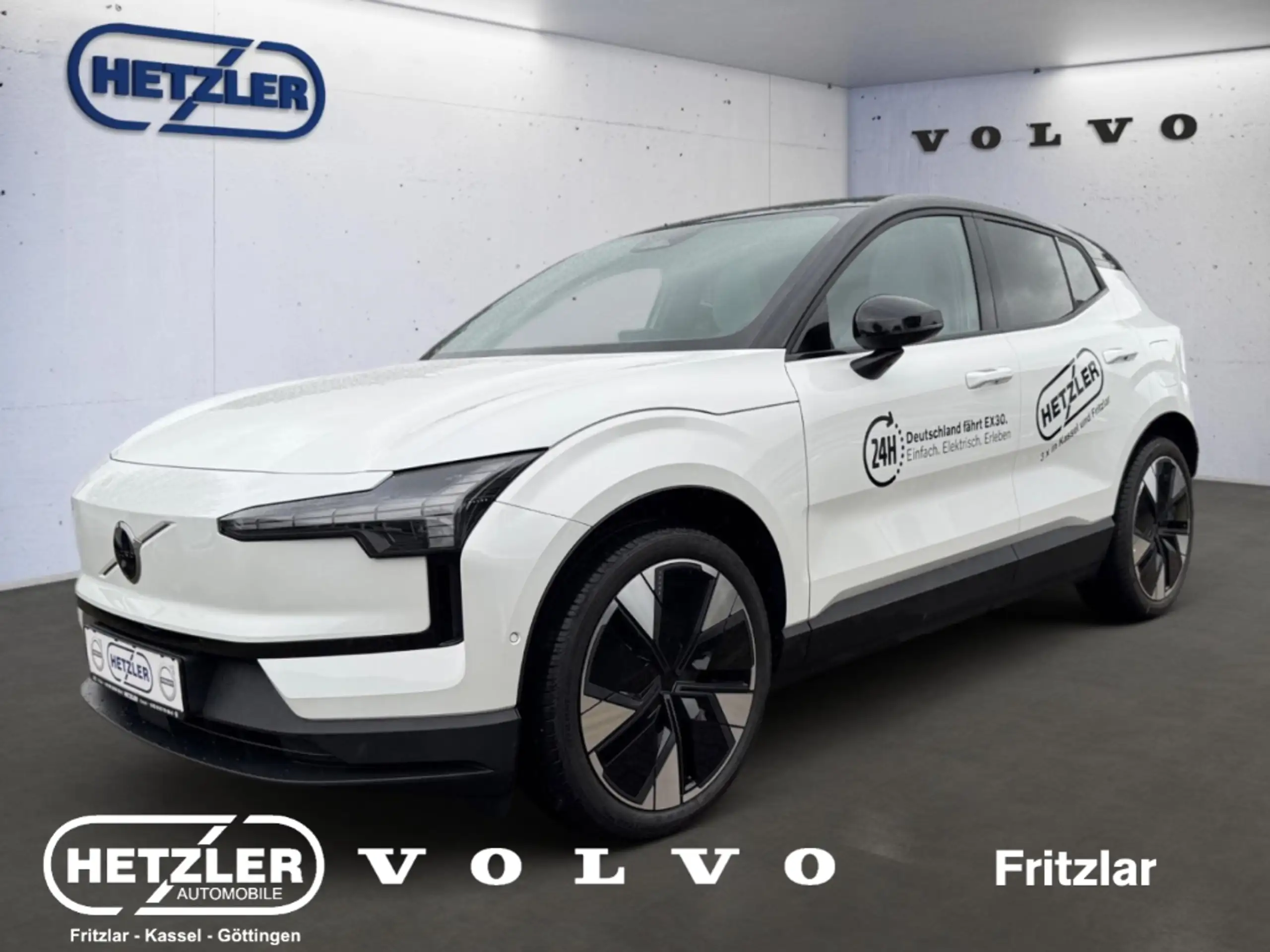 Volvo EX30 2024