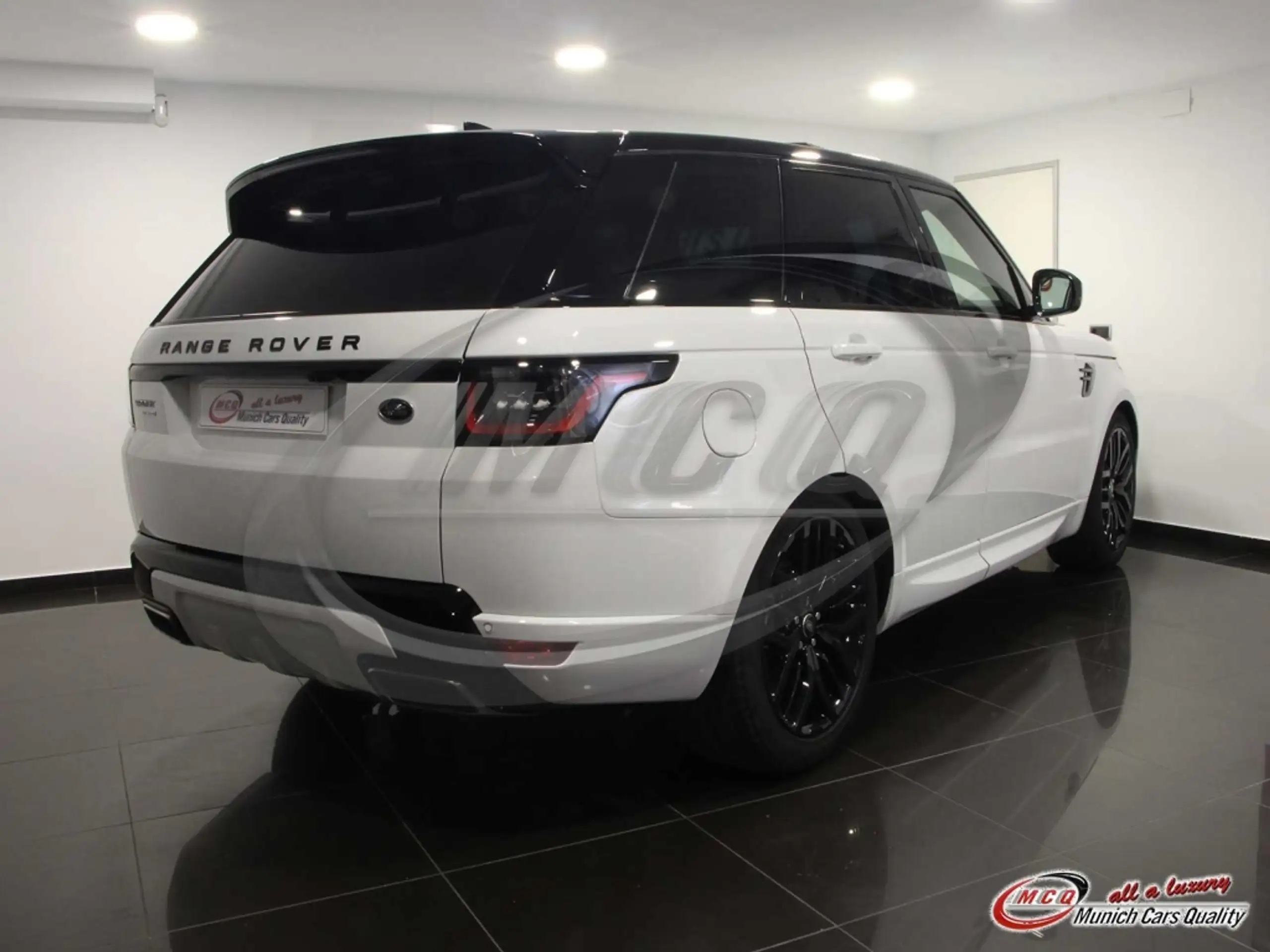 Land Rover - Range Rover Sport