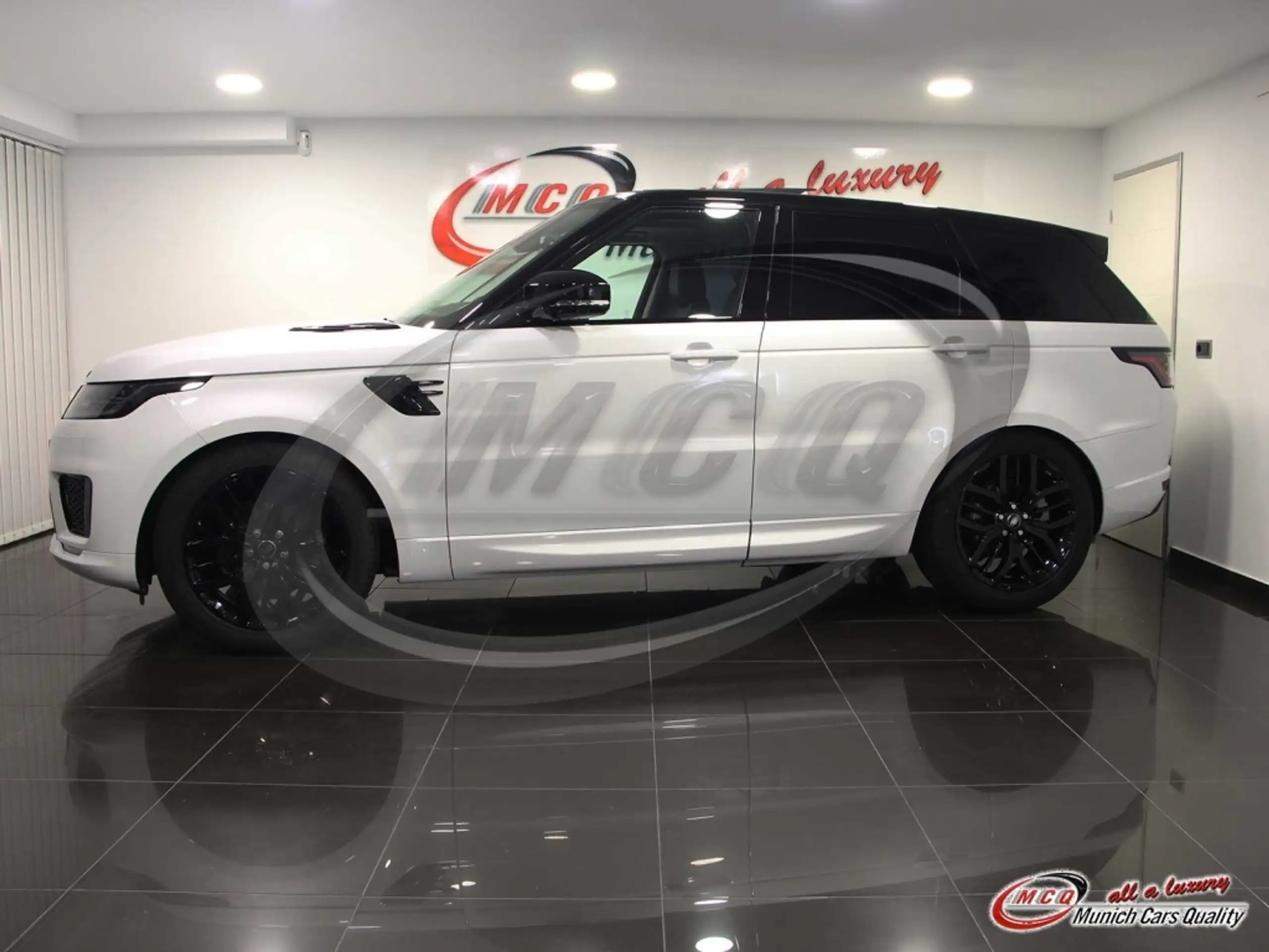 Land Rover - Range Rover Sport