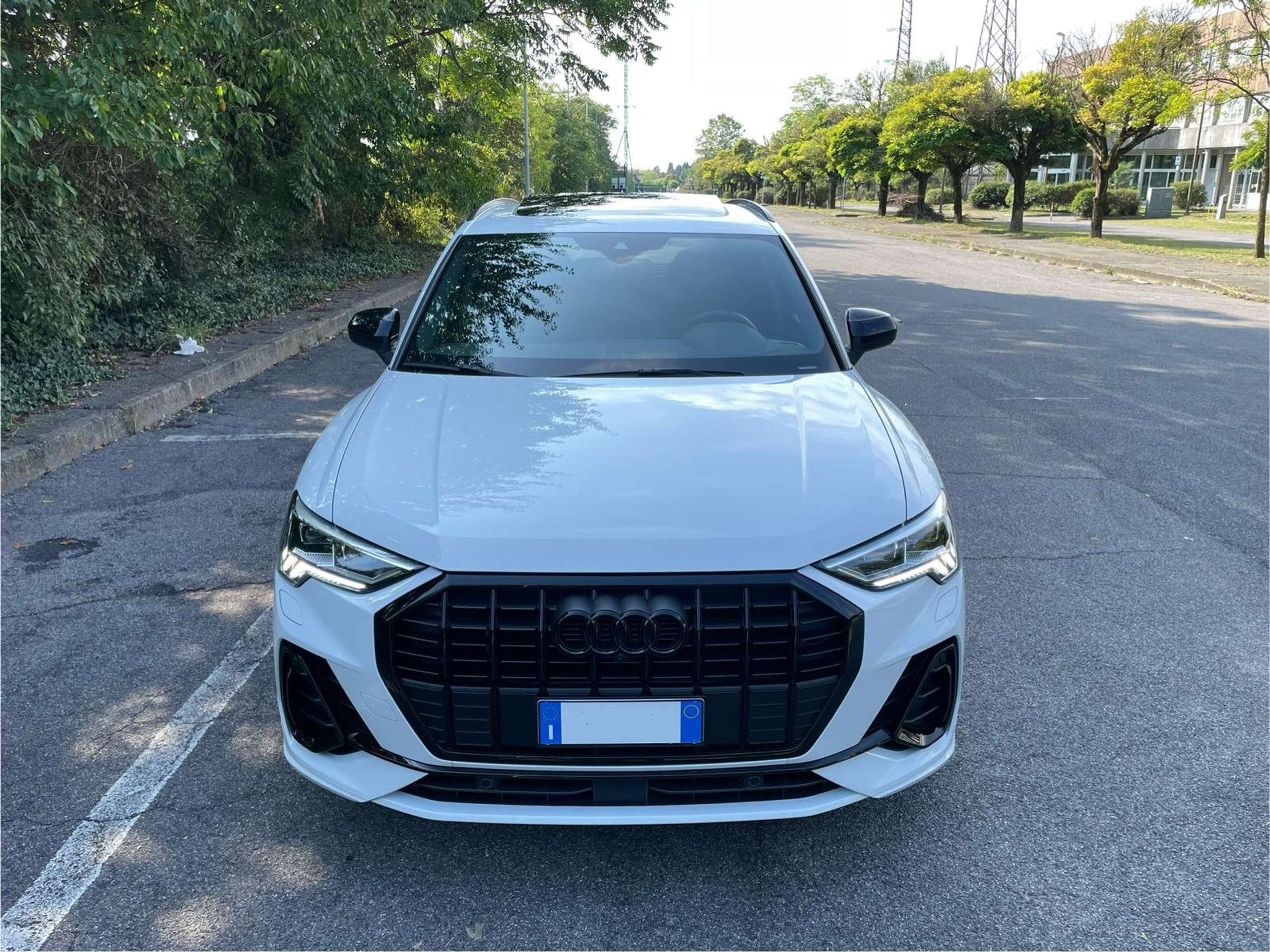 Audi - Q3